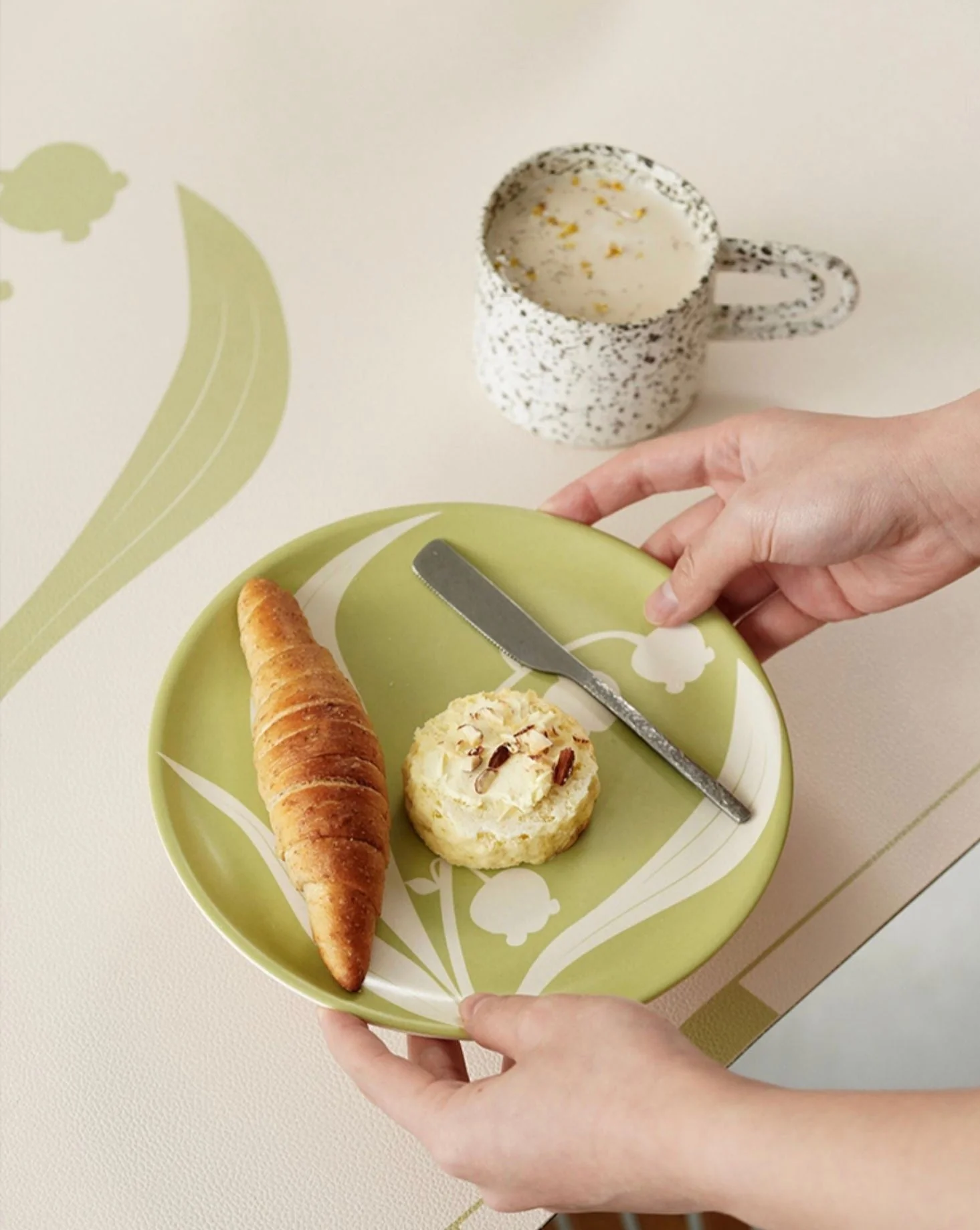4 - Pack Eclectic Floral Bamboo Fiber Dinnerware Set ( $14.9 / count ) - Image 6