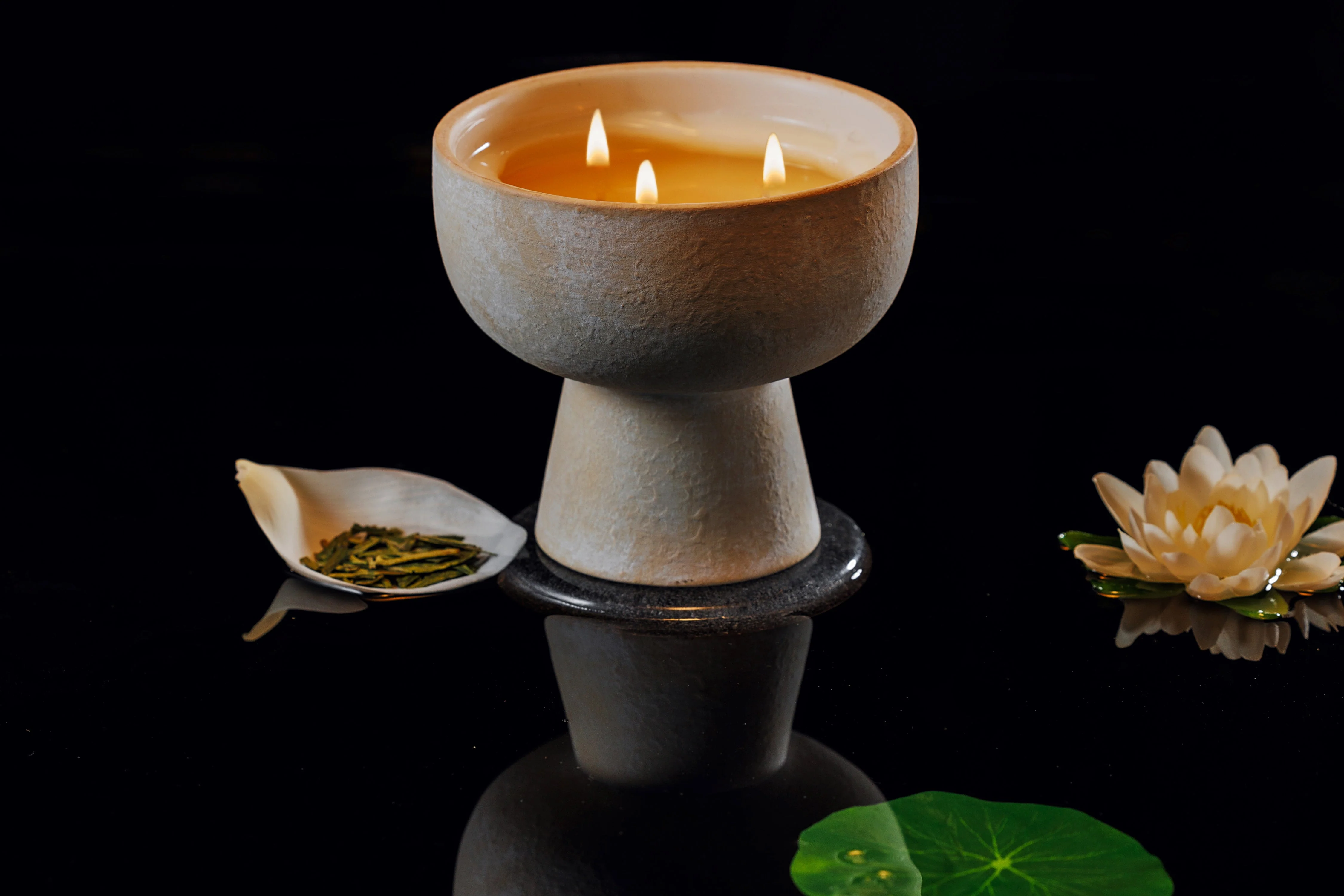 Balance - Ceramic Refillable Candle - White Lotus & Tea - Image 3