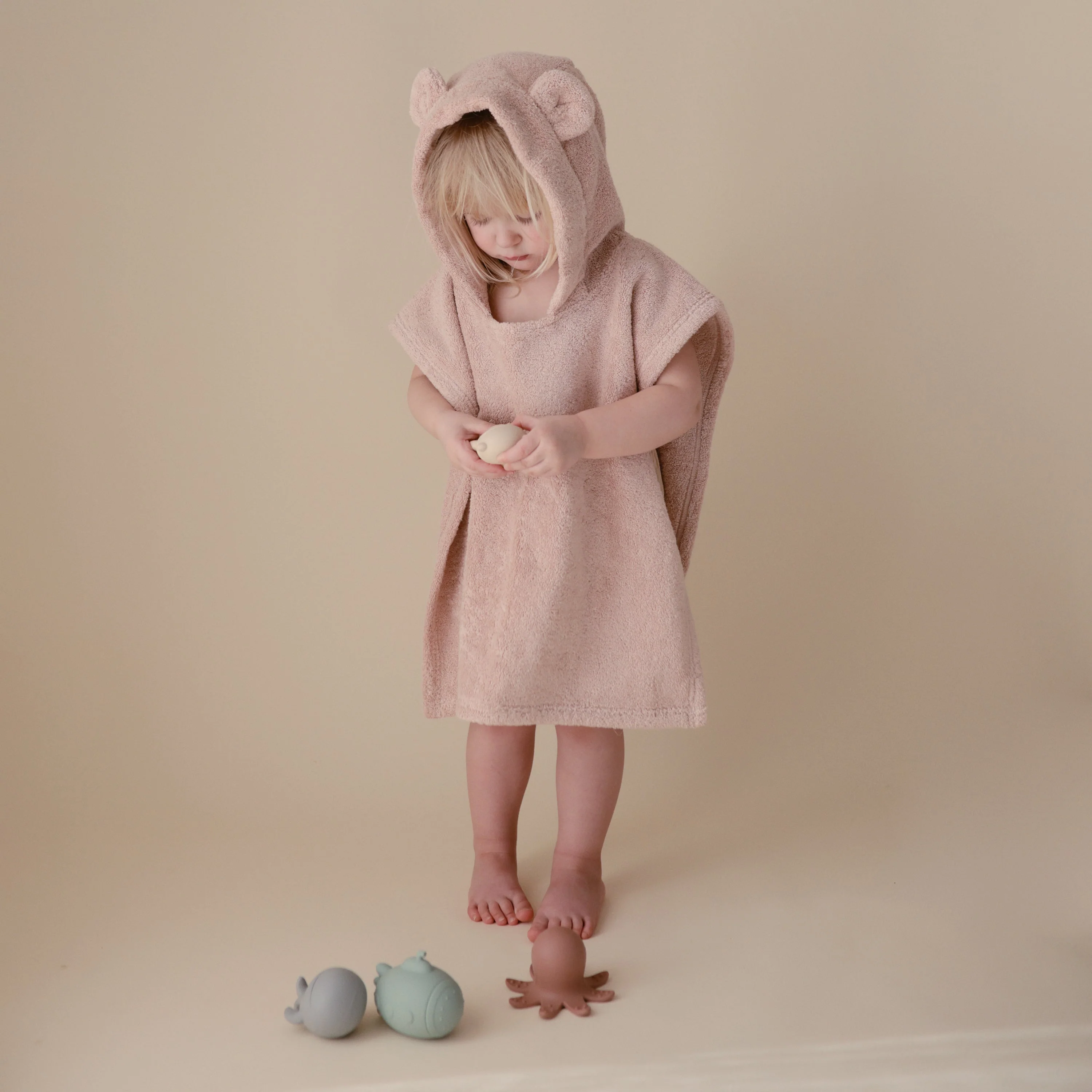 Bear Poncho Towel - Image 7