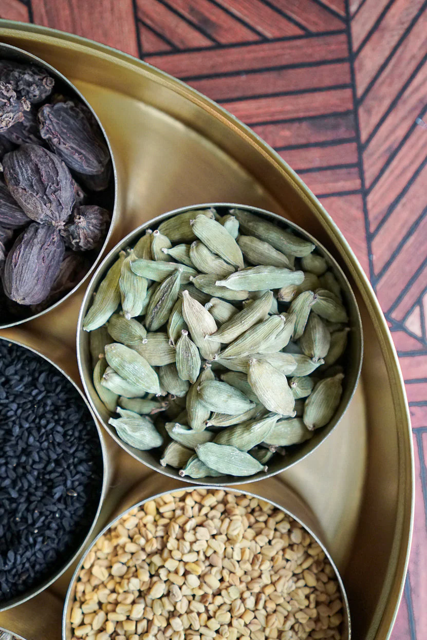 Cardamom Green, Certified Organic - Image 2