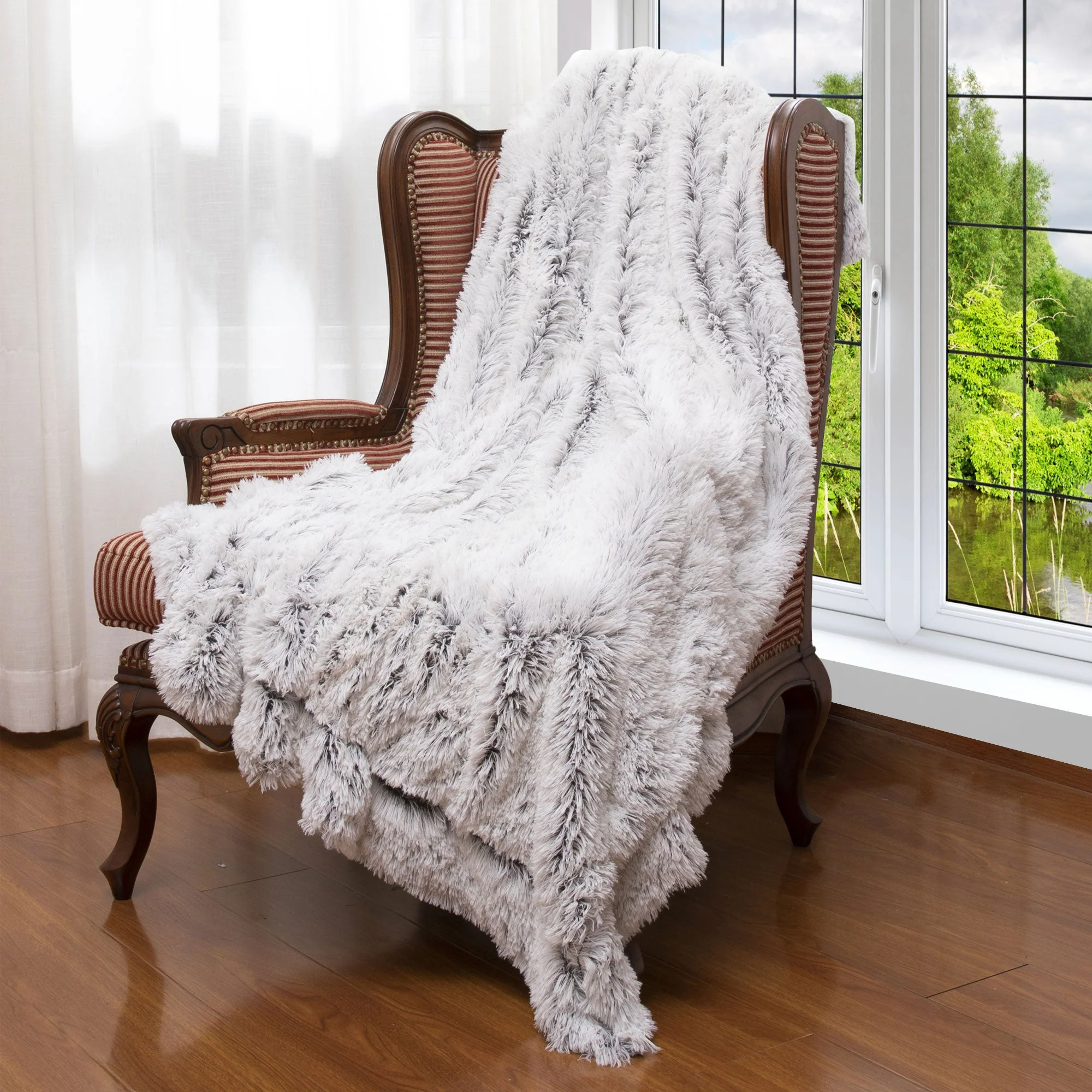 Cheer Collection Reversible Faux Fur Accent Throw Blanket - Image 25