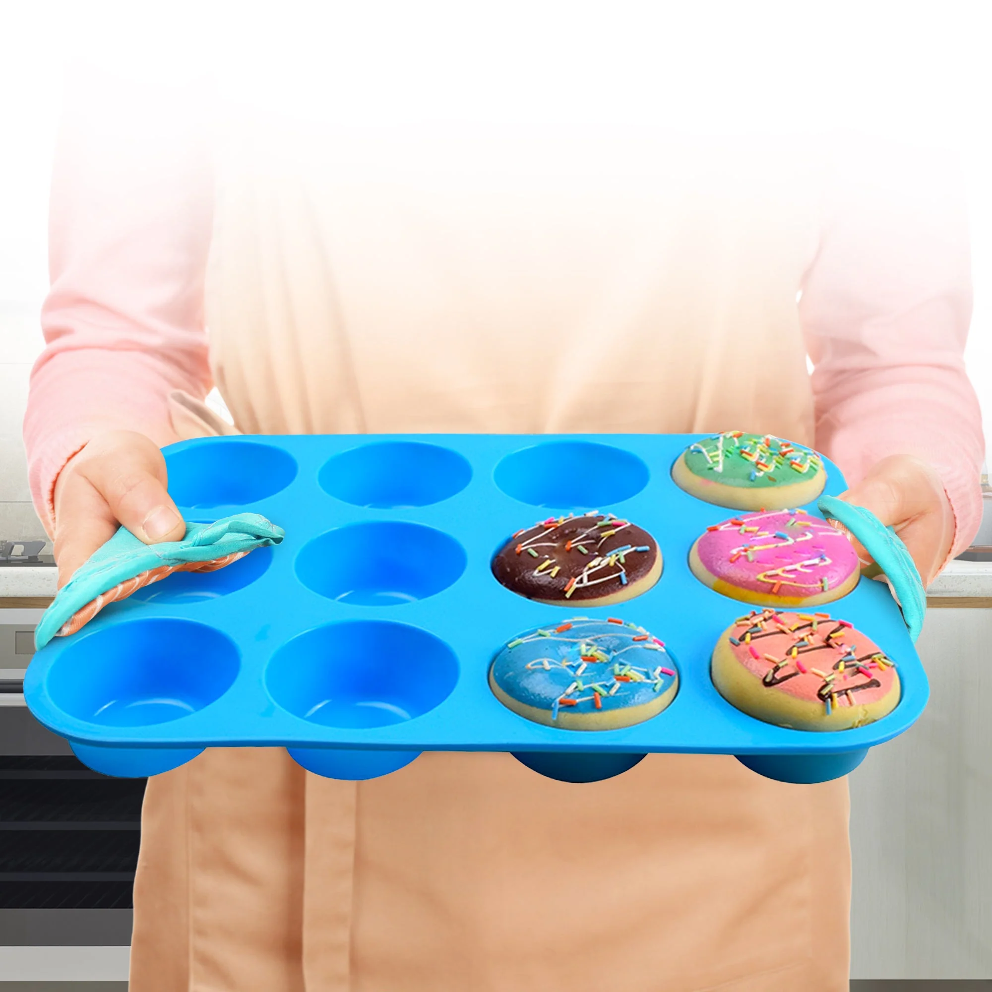 Cheer Collection Set of 3 Non-Stick Silicone Muffin Pans – BPA-Free, Food-Grade Baking Tray - Image 5