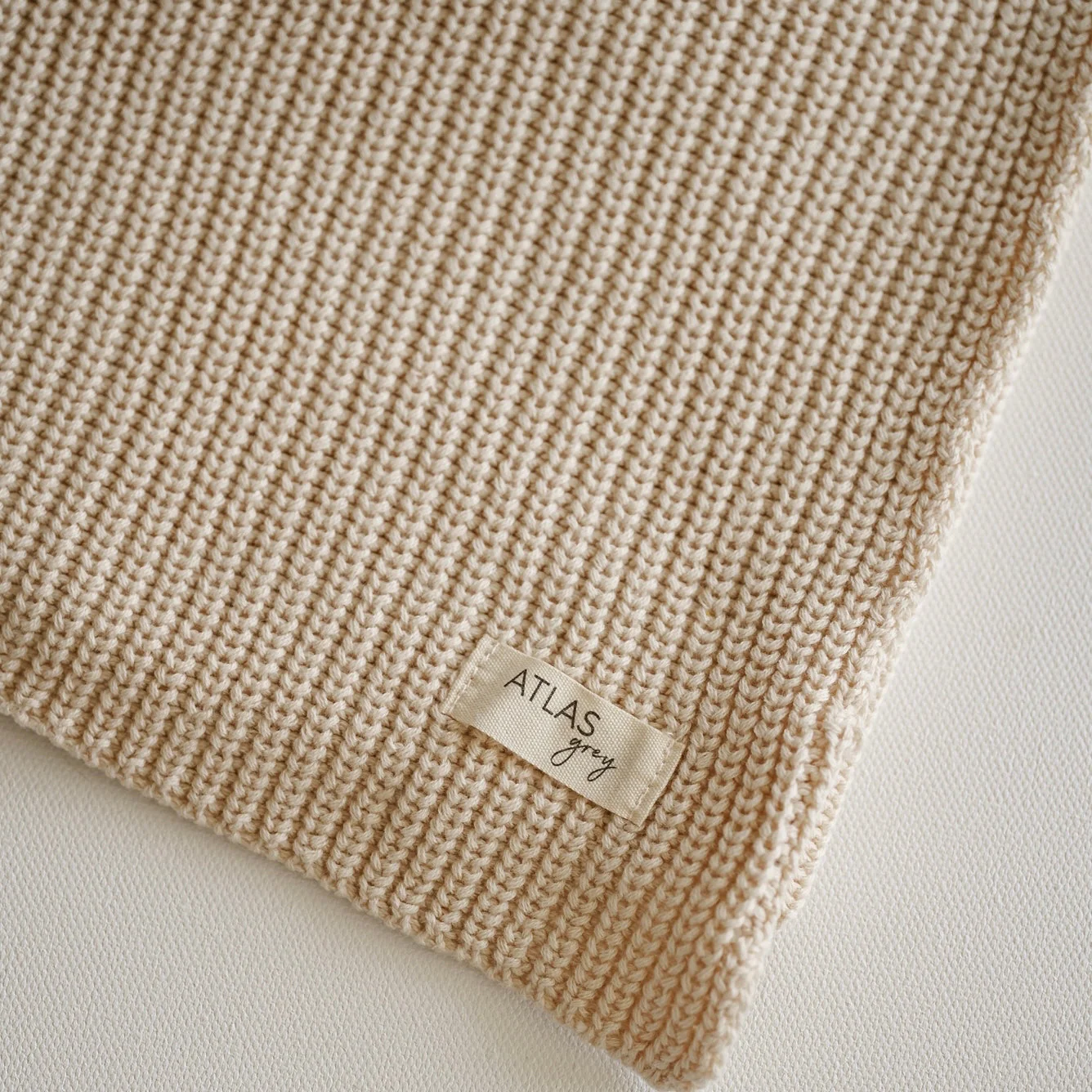 Chunky Knit Blanket - Image 5