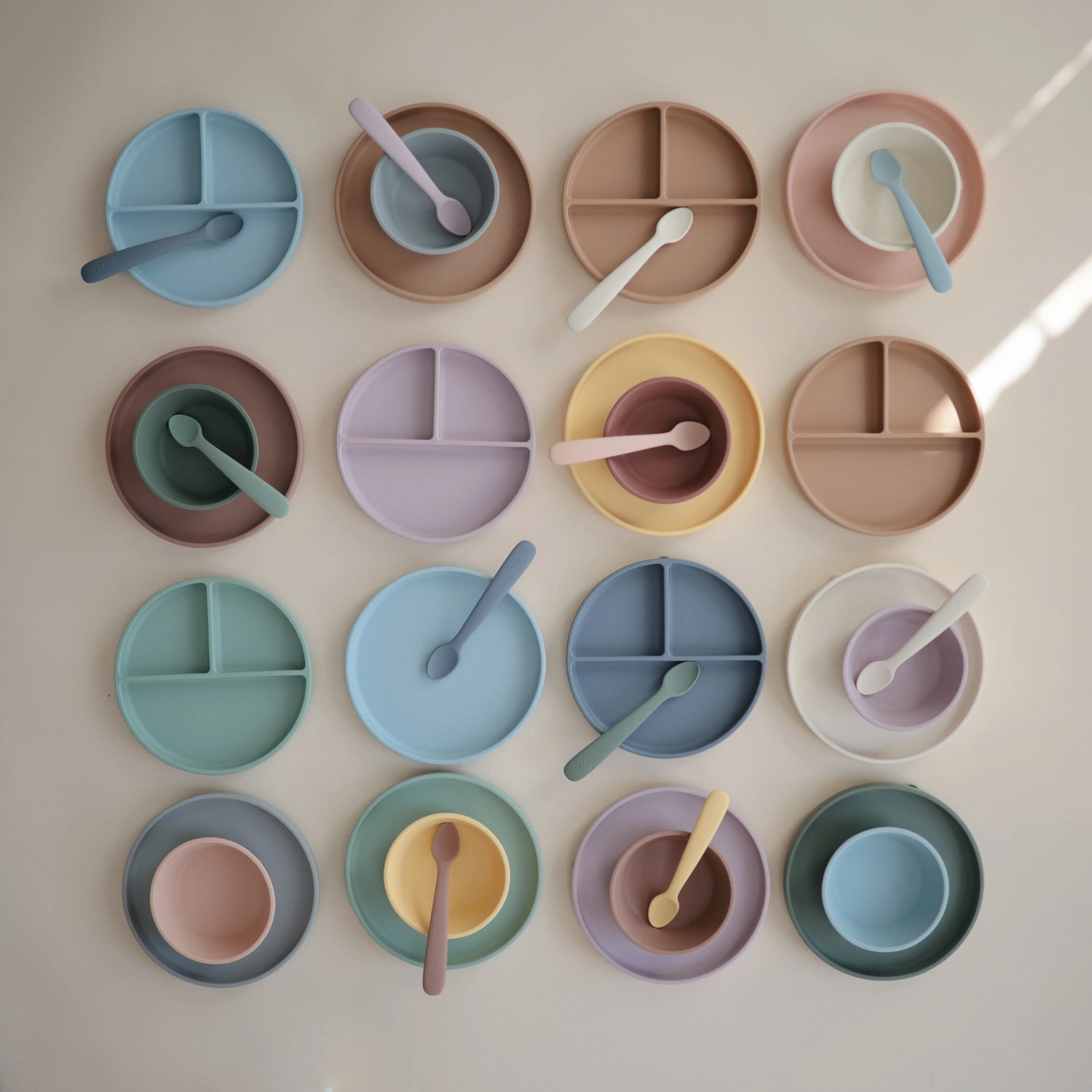 Classic Silicone Suction Plate - Image 58