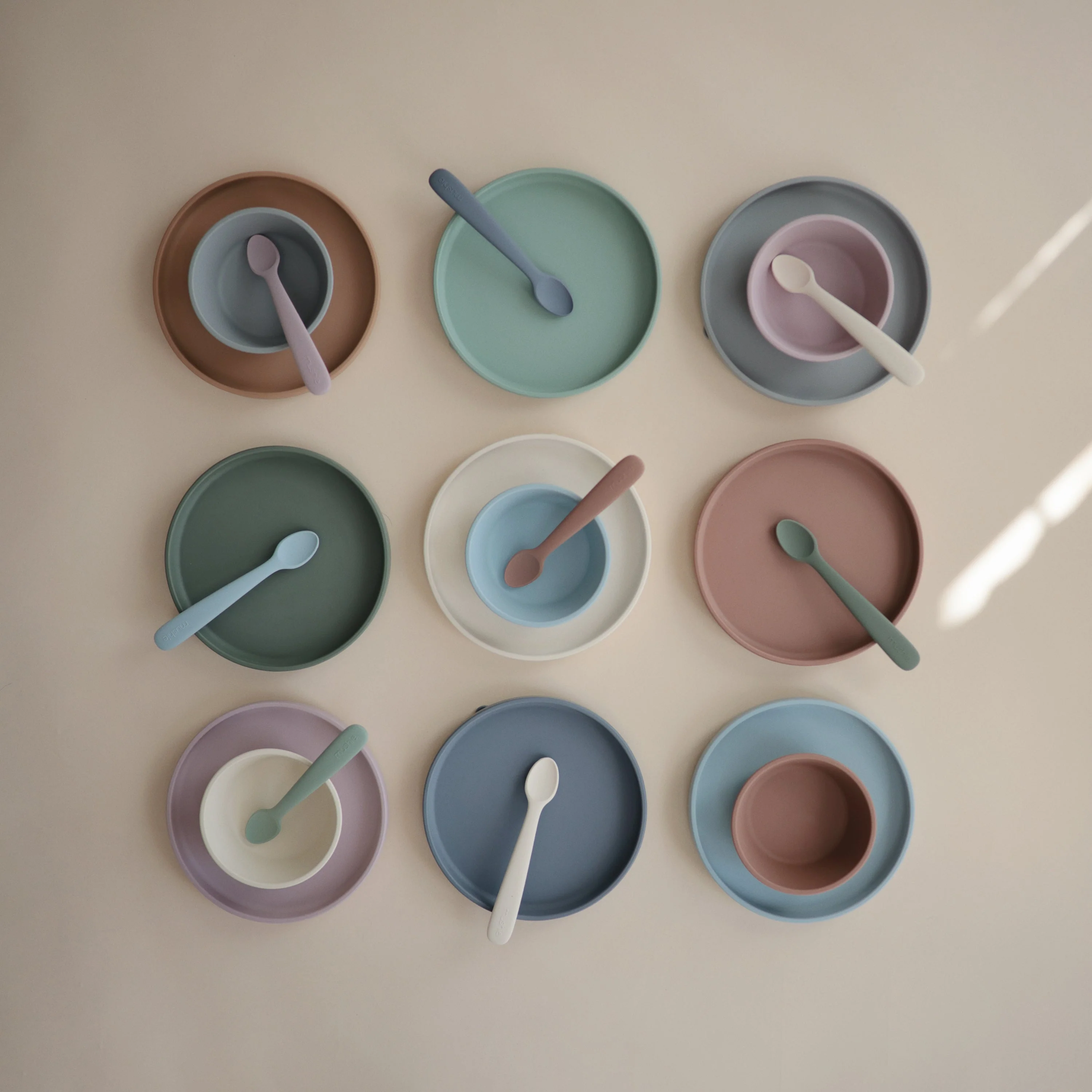 Classic Silicone Suction Plate - Image 59