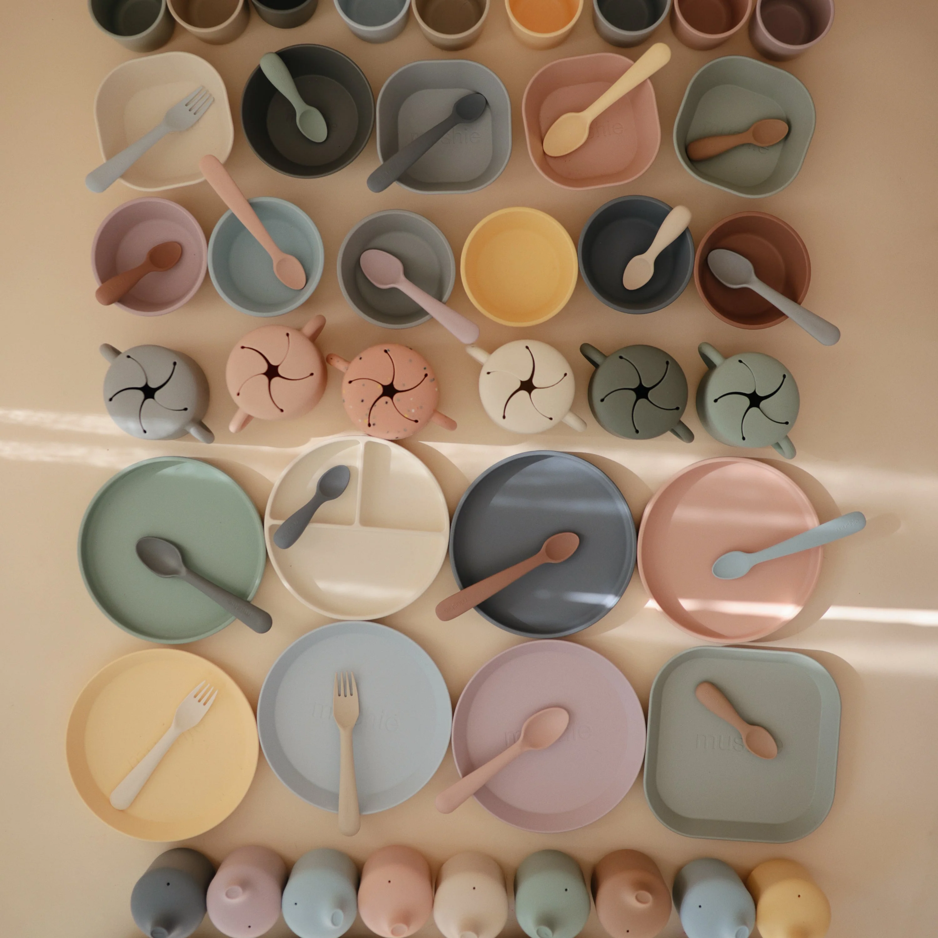 Classic Silicone Suction Plate - Image 67