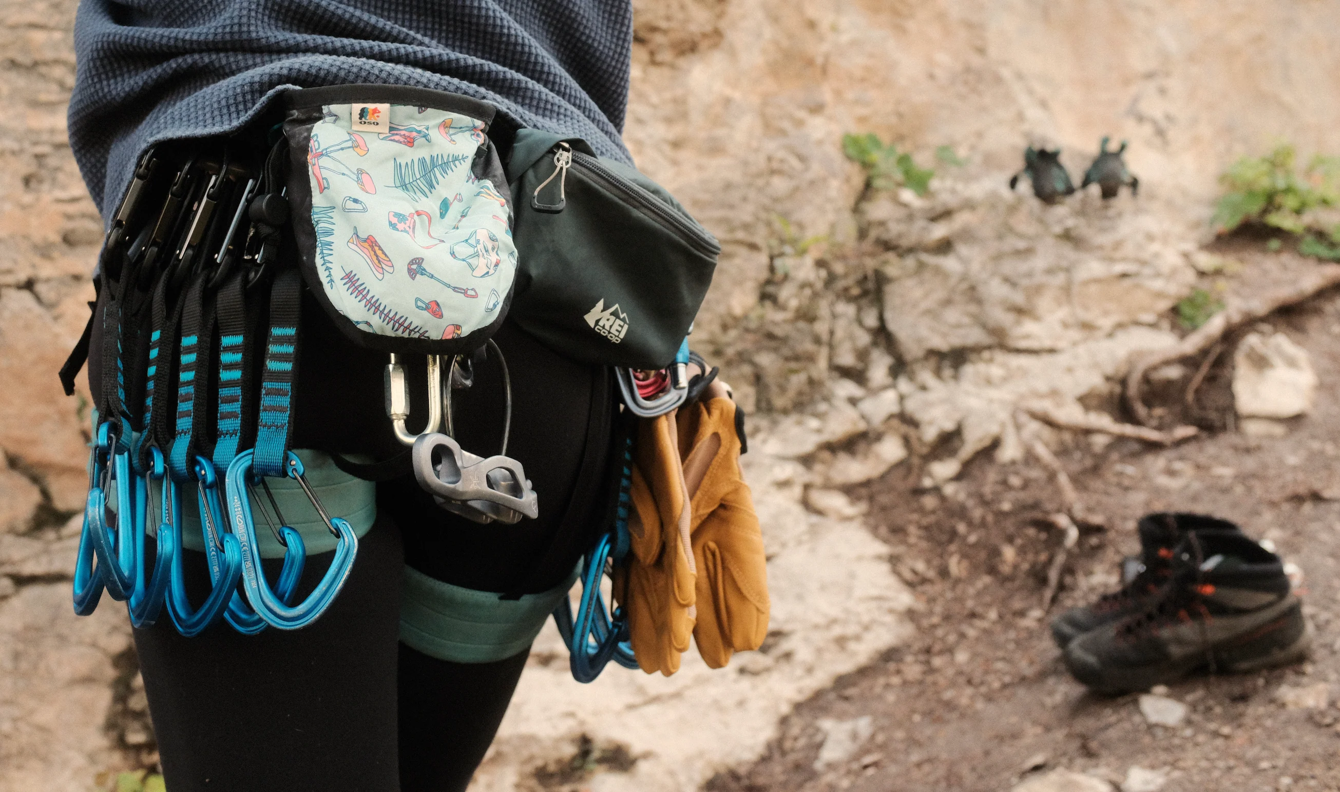 Climbing Essentials Chalk Bag - Image 3