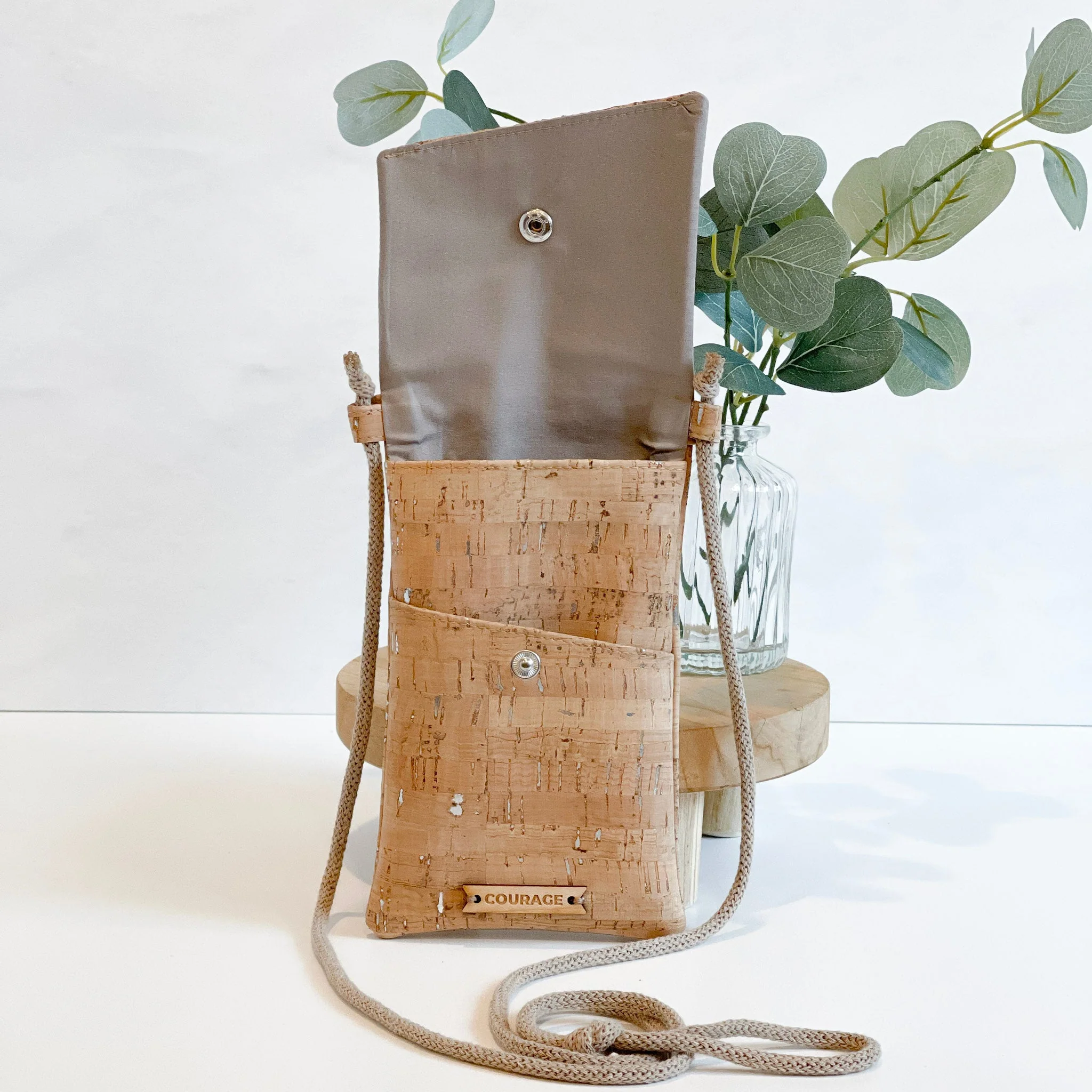 DAYDREAMER phone sling | SILVER - Image 2
