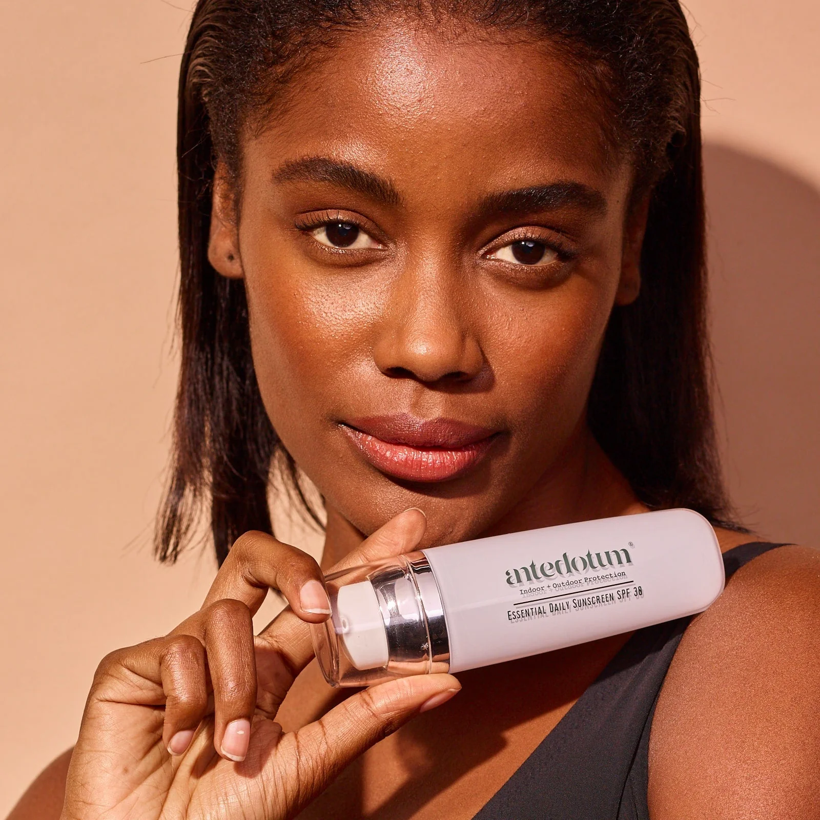 Essential Daily Sunscreen - Image 3