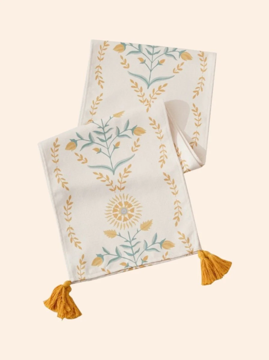 French Style Floral Table Runner - Image 10