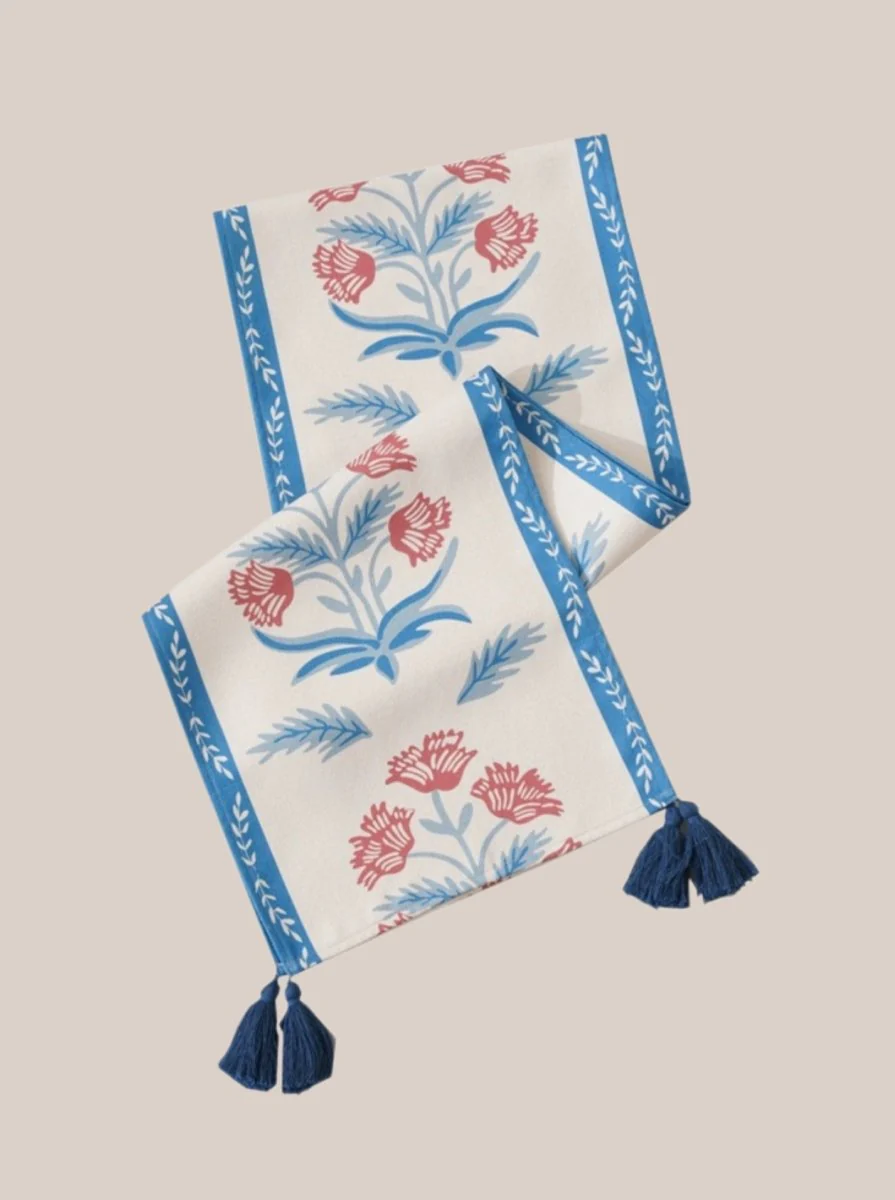 French Style Floral Table Runner - Image 11