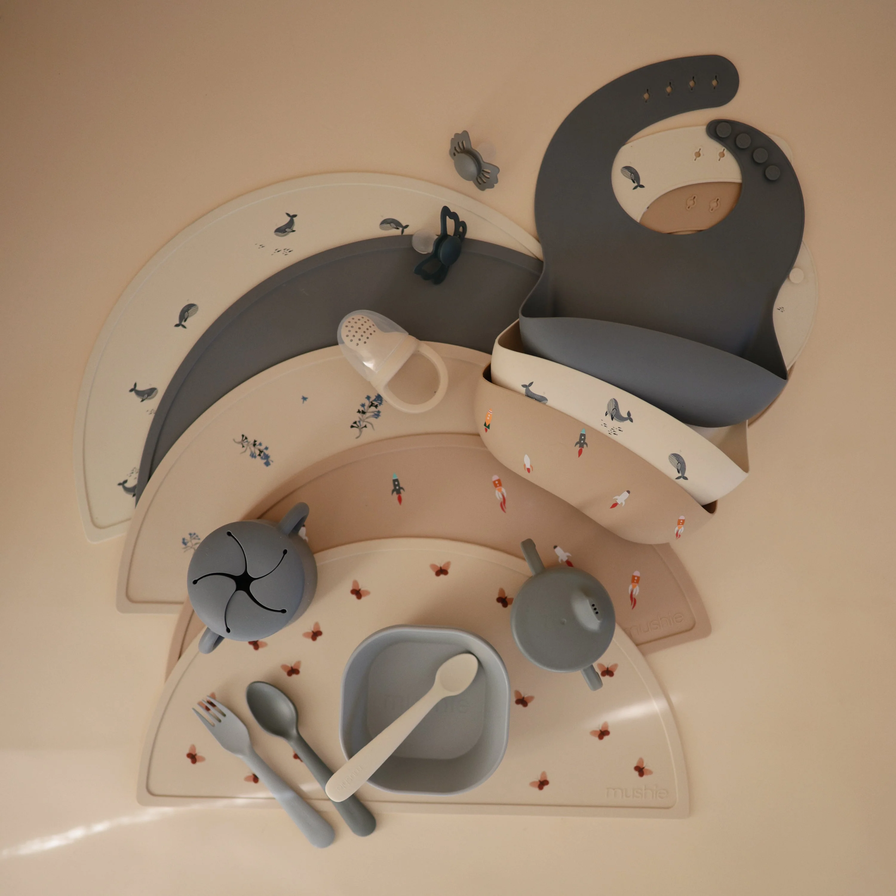 FRIGG Butterfly Anatomical Silicone Pacifier 2-Pack (6-18 Months) - Image 44