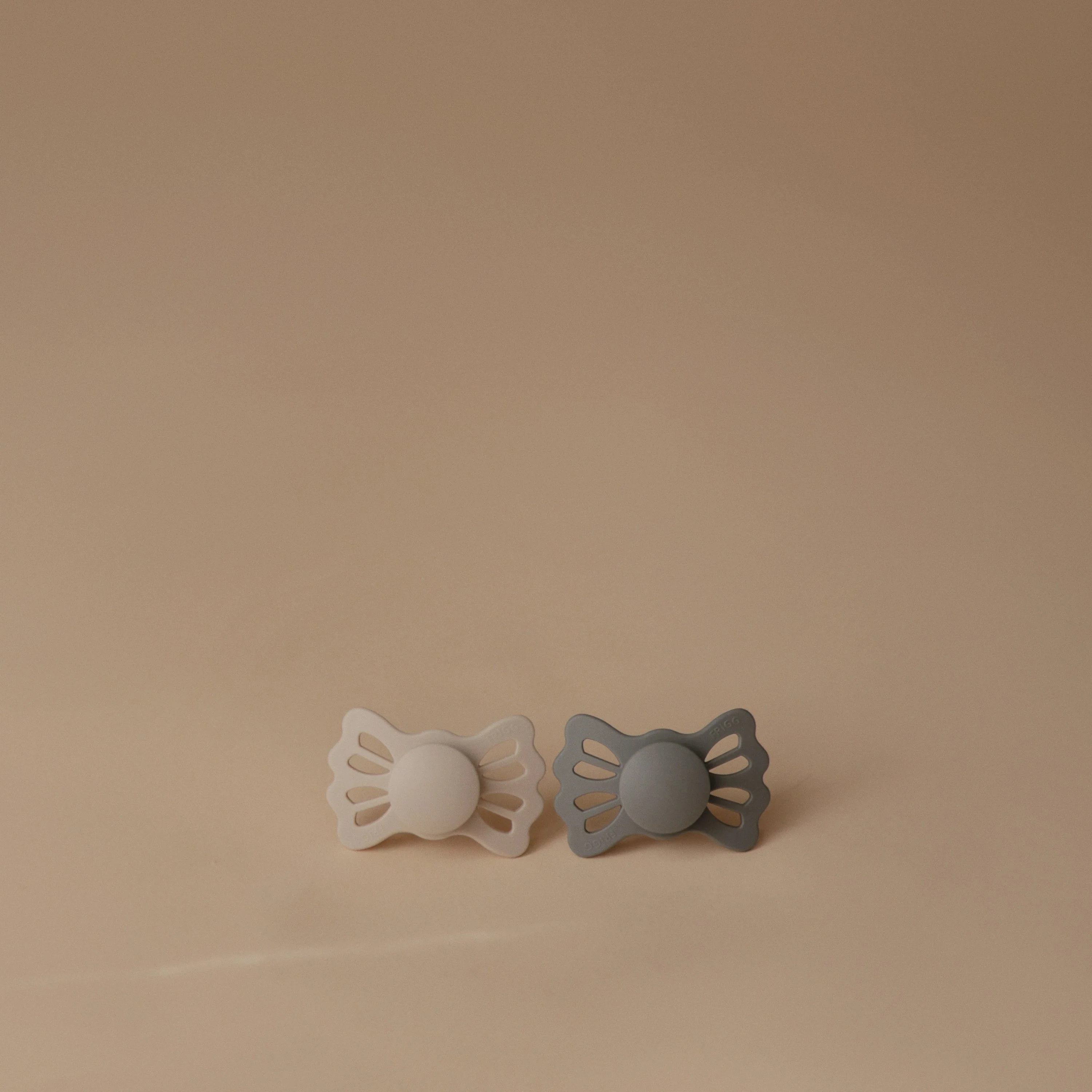 FRIGG Lucky Symmetrical Silicone Pacifier 2-Pack (6-18 Months) - Image 27