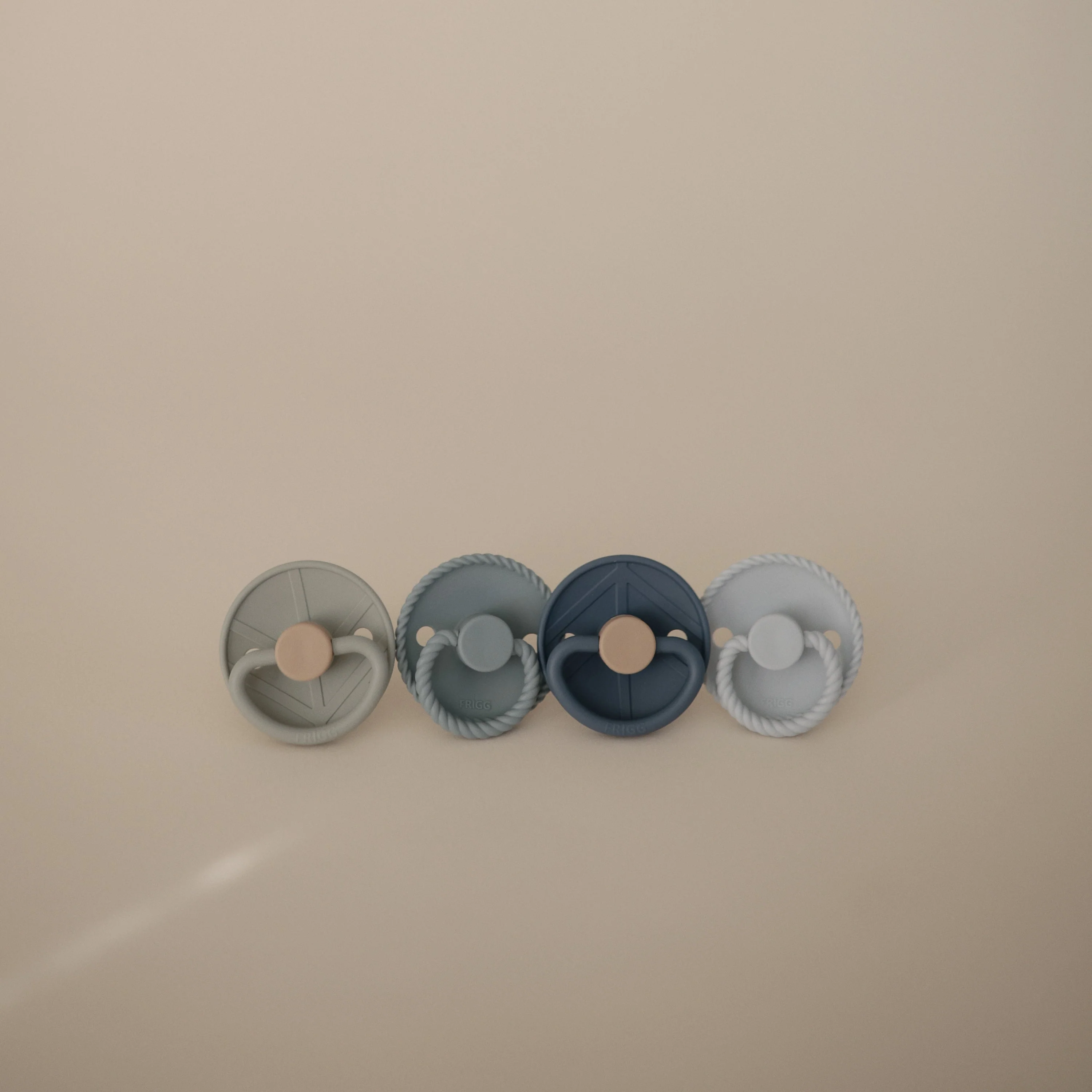 FRIGG Silicone Pacifier 4-Pack - Image 40