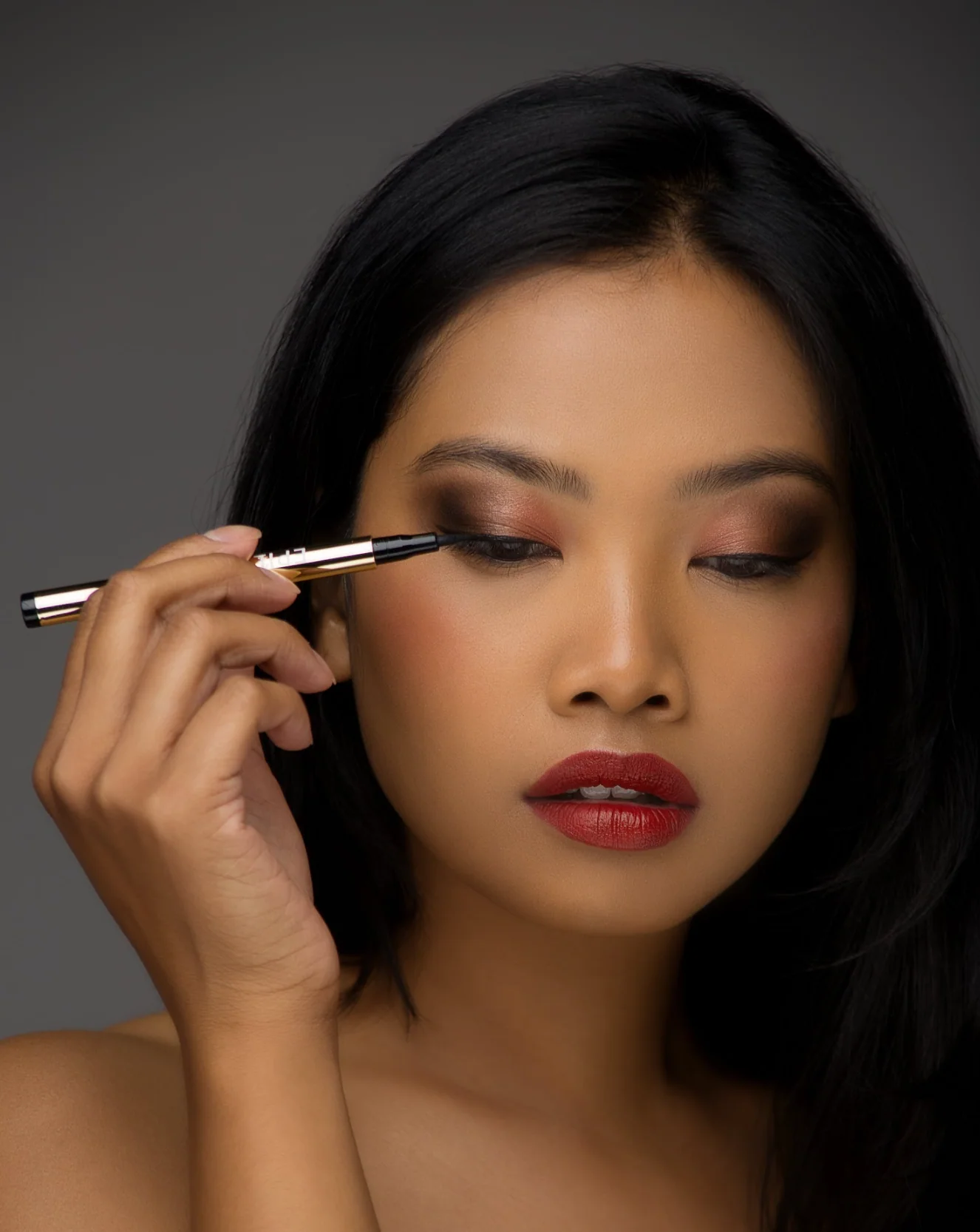 Liquid Eyeliner Pens - Non-Smudge, Waterproof - Image 12