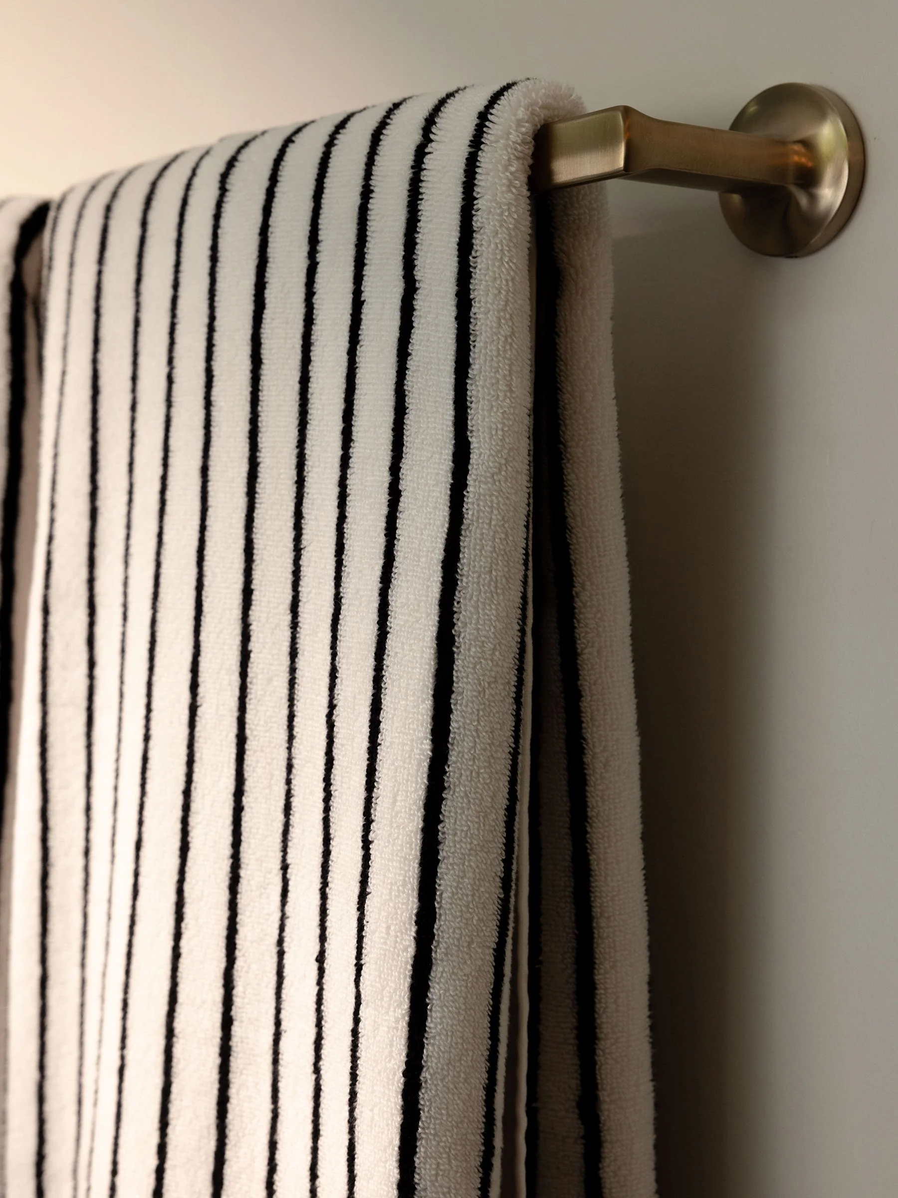Luxe Bath Towels - Image 42