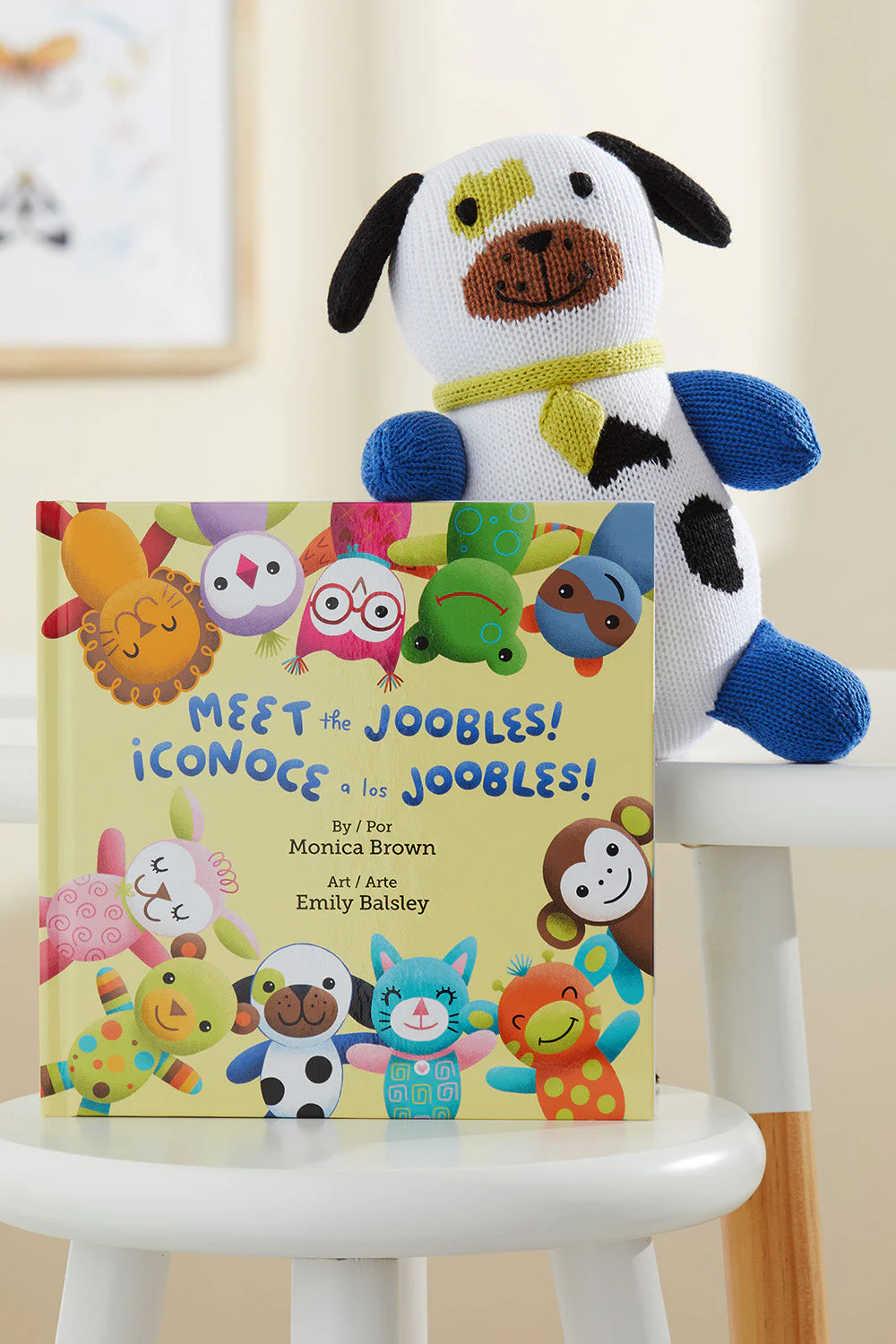 Meet the Joobles Bilingual Picture Book - Image 3