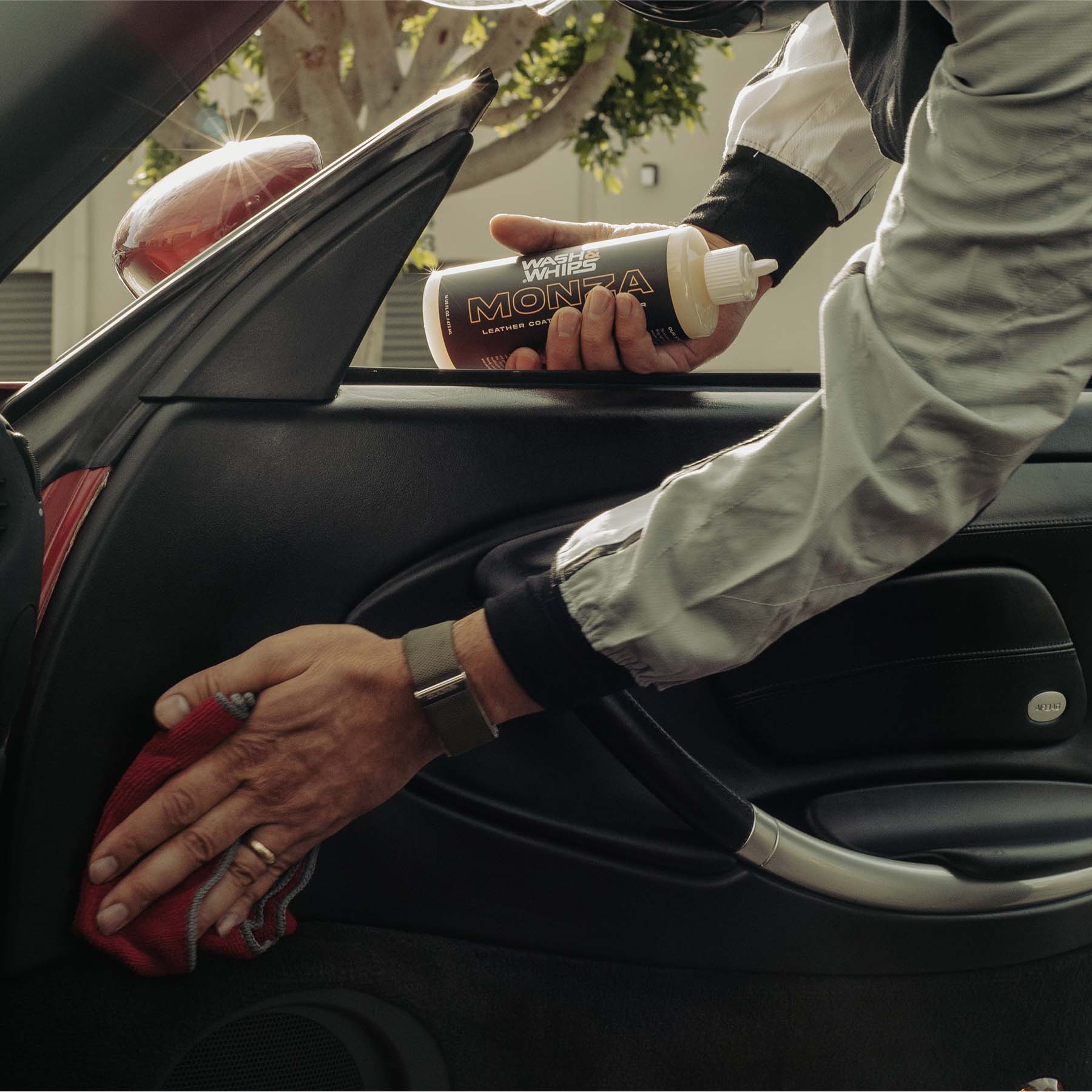Monza Leather Coating & Conditioner - Image 4