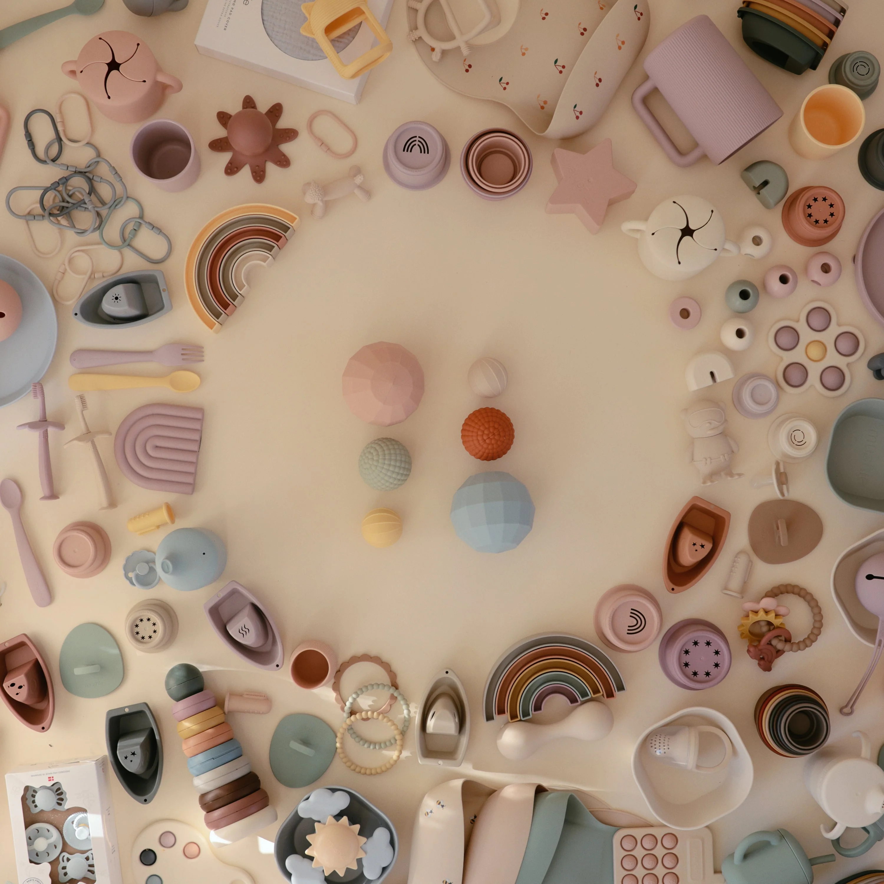 Nesting Spheres Sensory Toy - Image 7