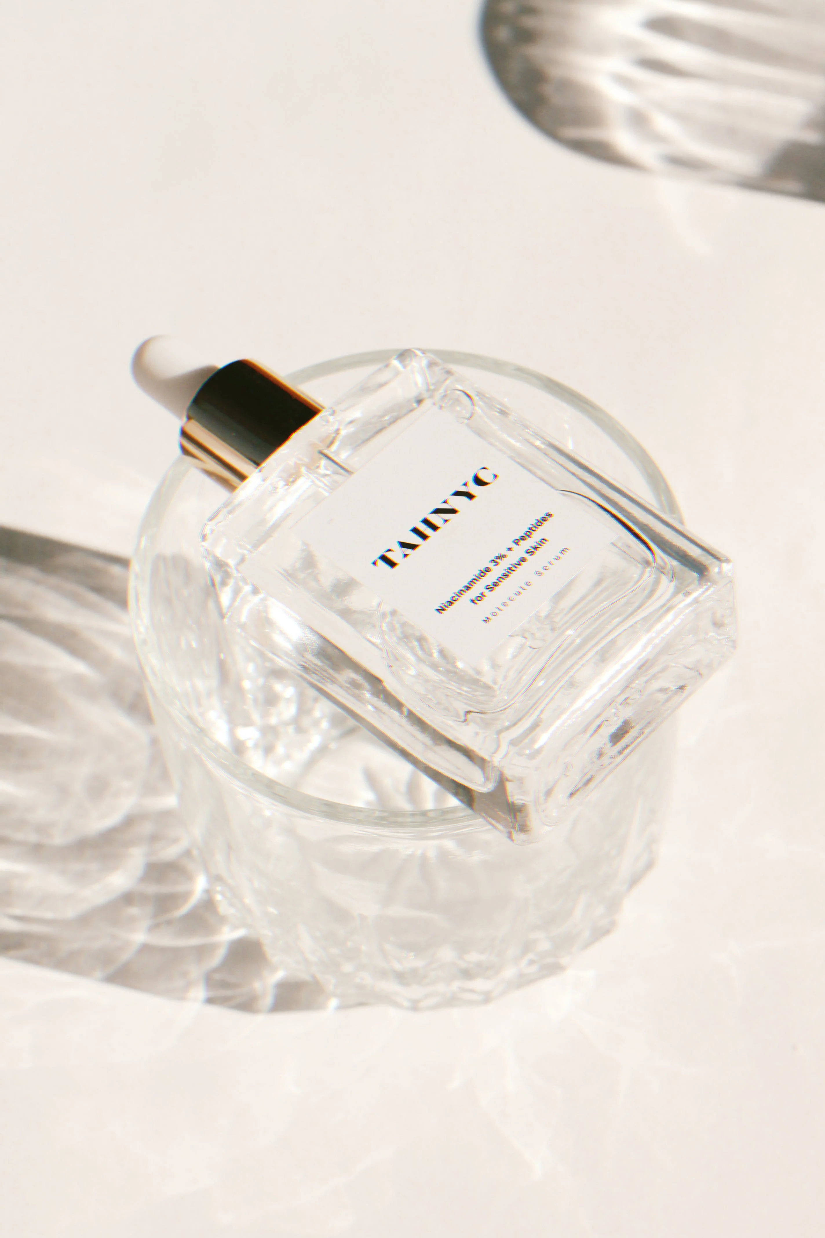 Niacinamide 3% + Peptides for Sensitive Skin - Image 3