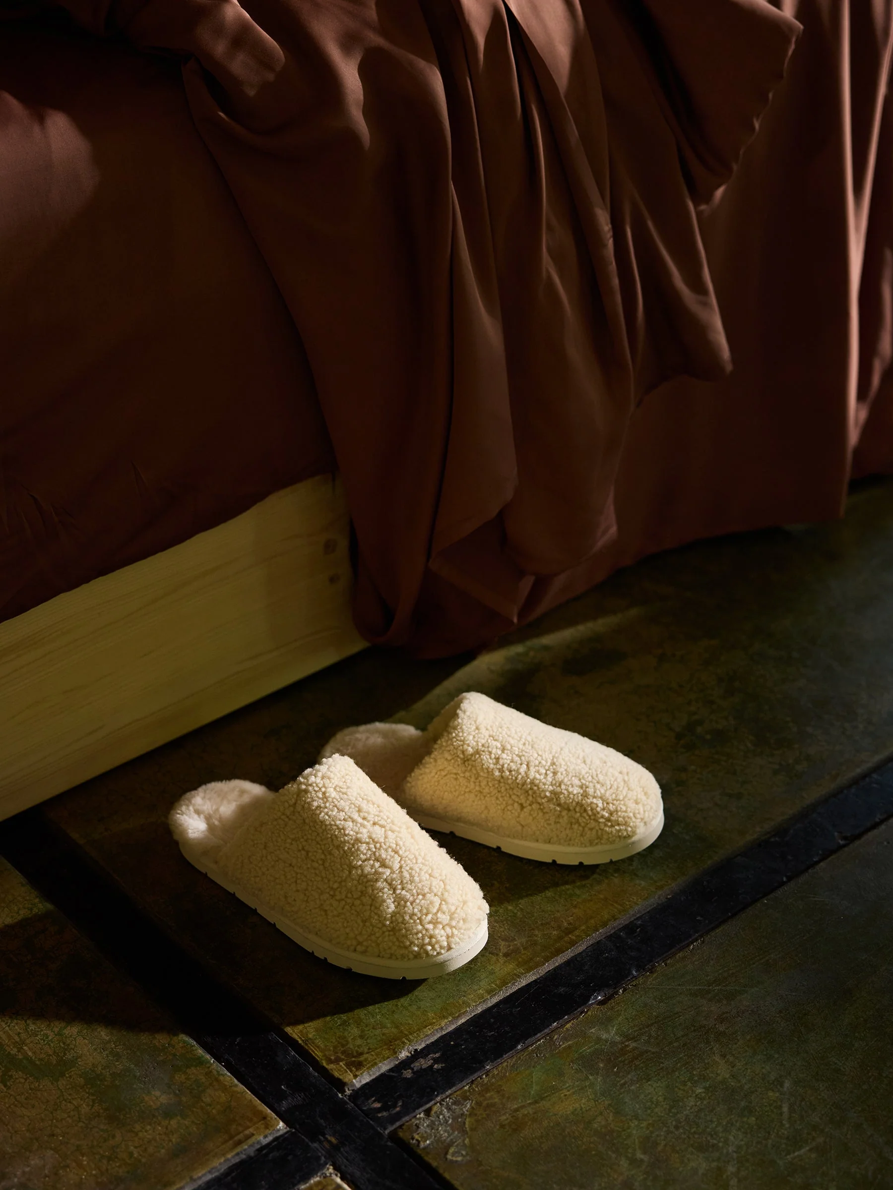 Puffy Sheep Slippers - Image 10