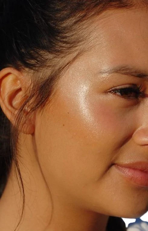 Rose Quartz Cream Vegan Highlighter Stick - Image 3