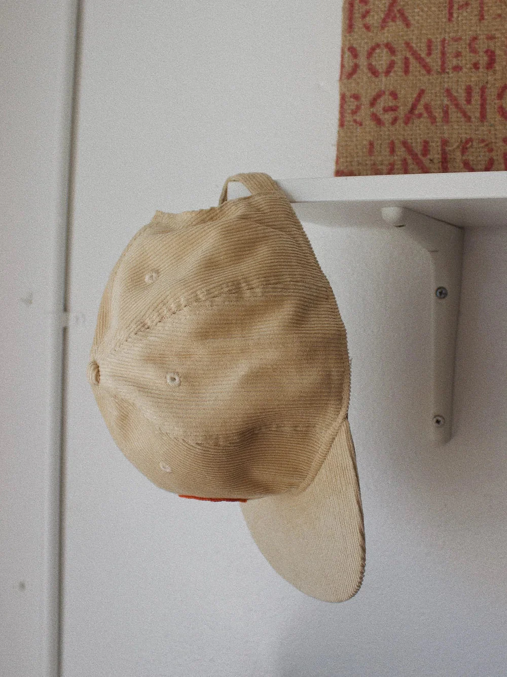 SAND CORDUROY SMILE HAT - Image 6