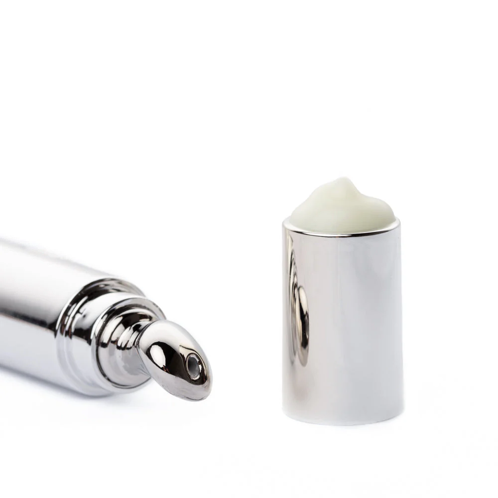 Say Goodbye to Puffy Eyes: Eye Cream for Sensitive Skin - Image 4