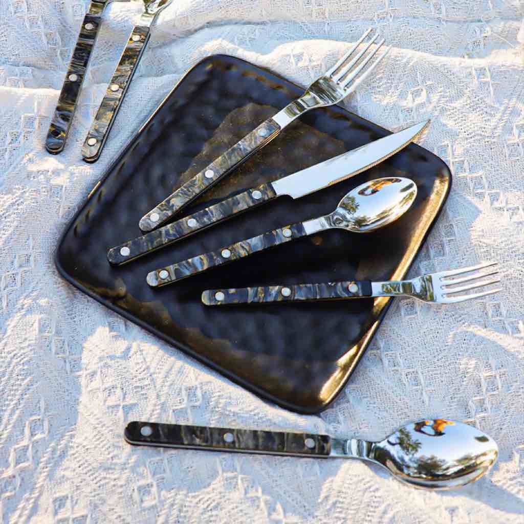 Set Of 10 Pcs Modern Elegant Terra Flatware - Bistrot Style Cutlery Silverware Set - Image 14