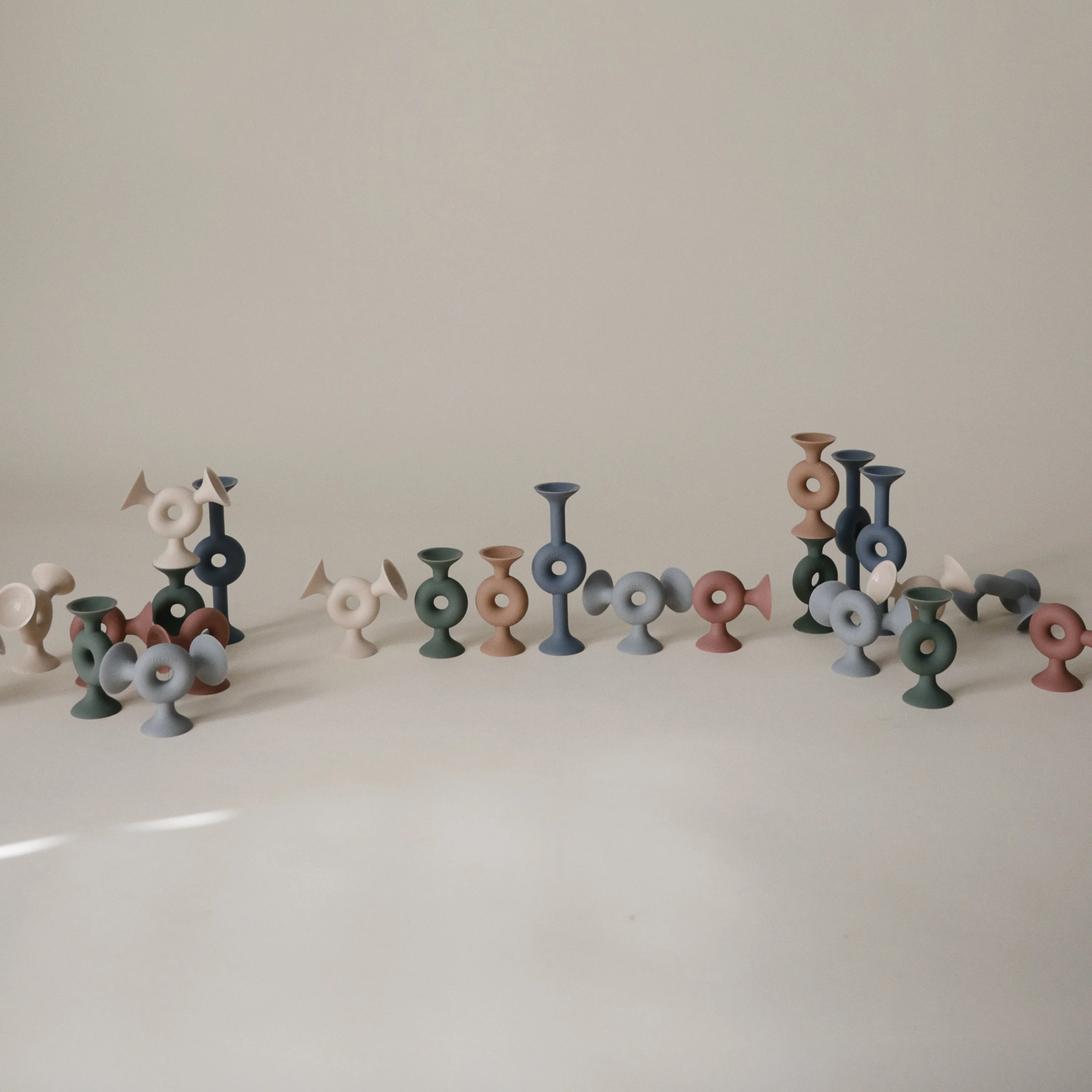 Daisy Silicone Suction Builders - Image 5