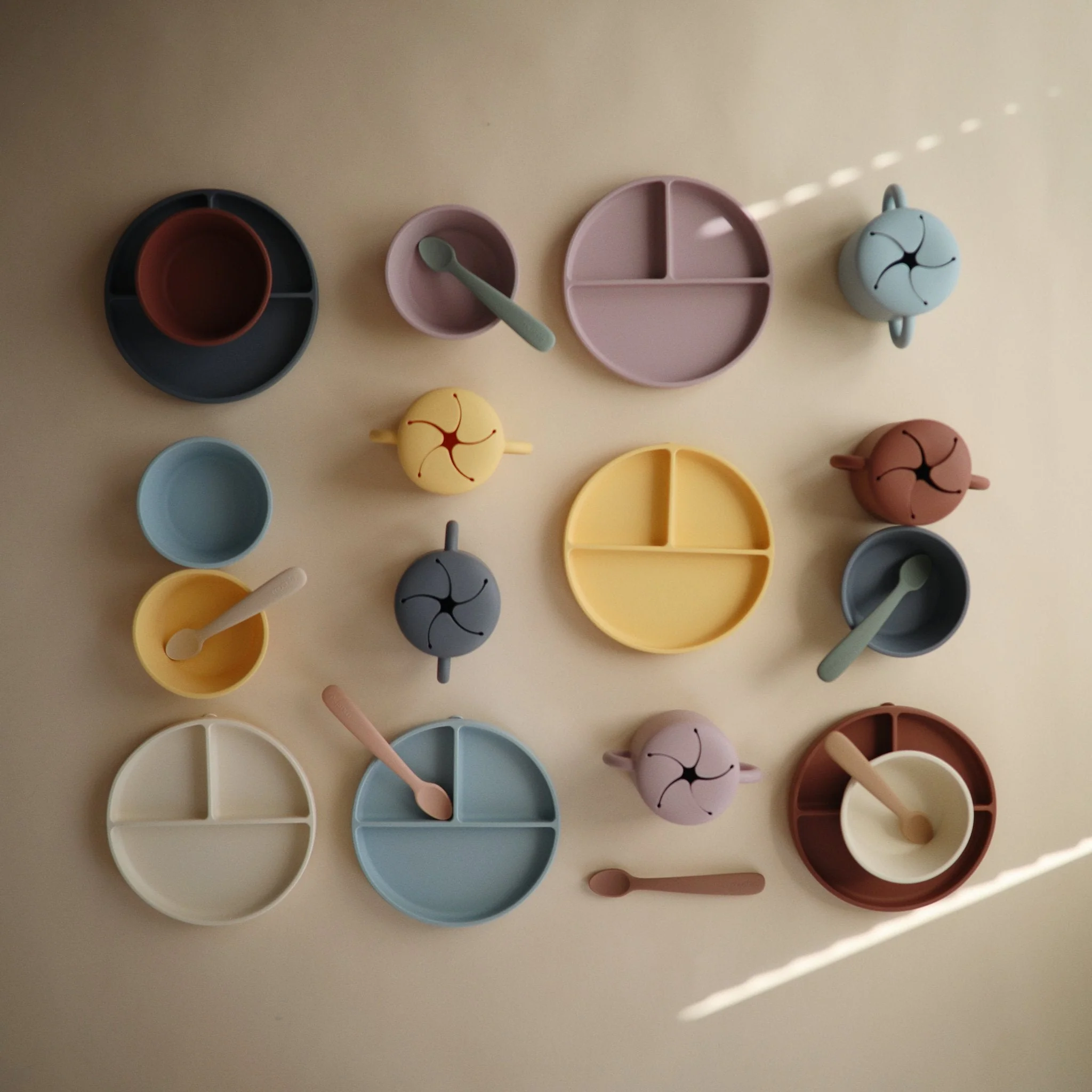 Silicone Suction Plate - Image 100