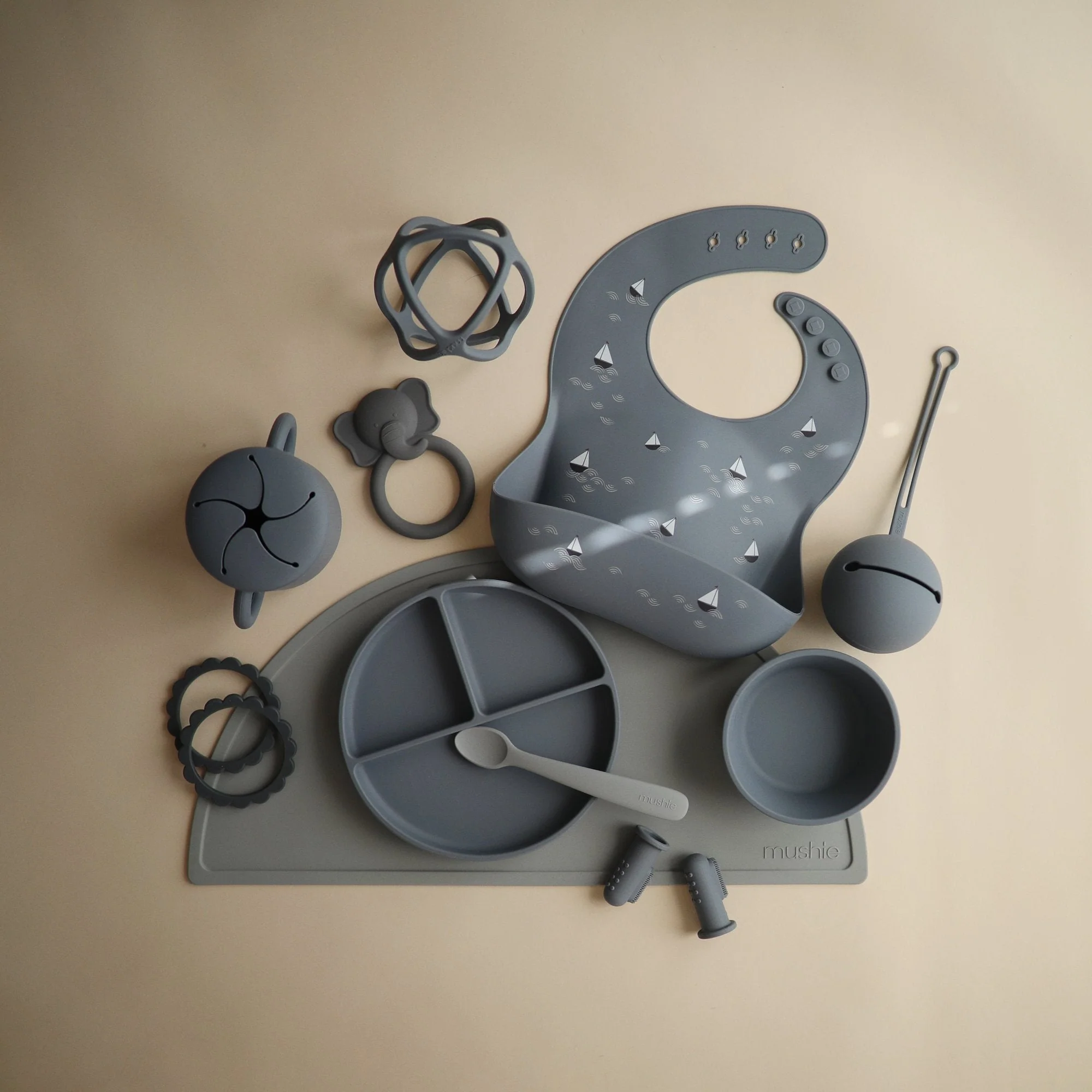 Silicone Suction Plate - Image 40