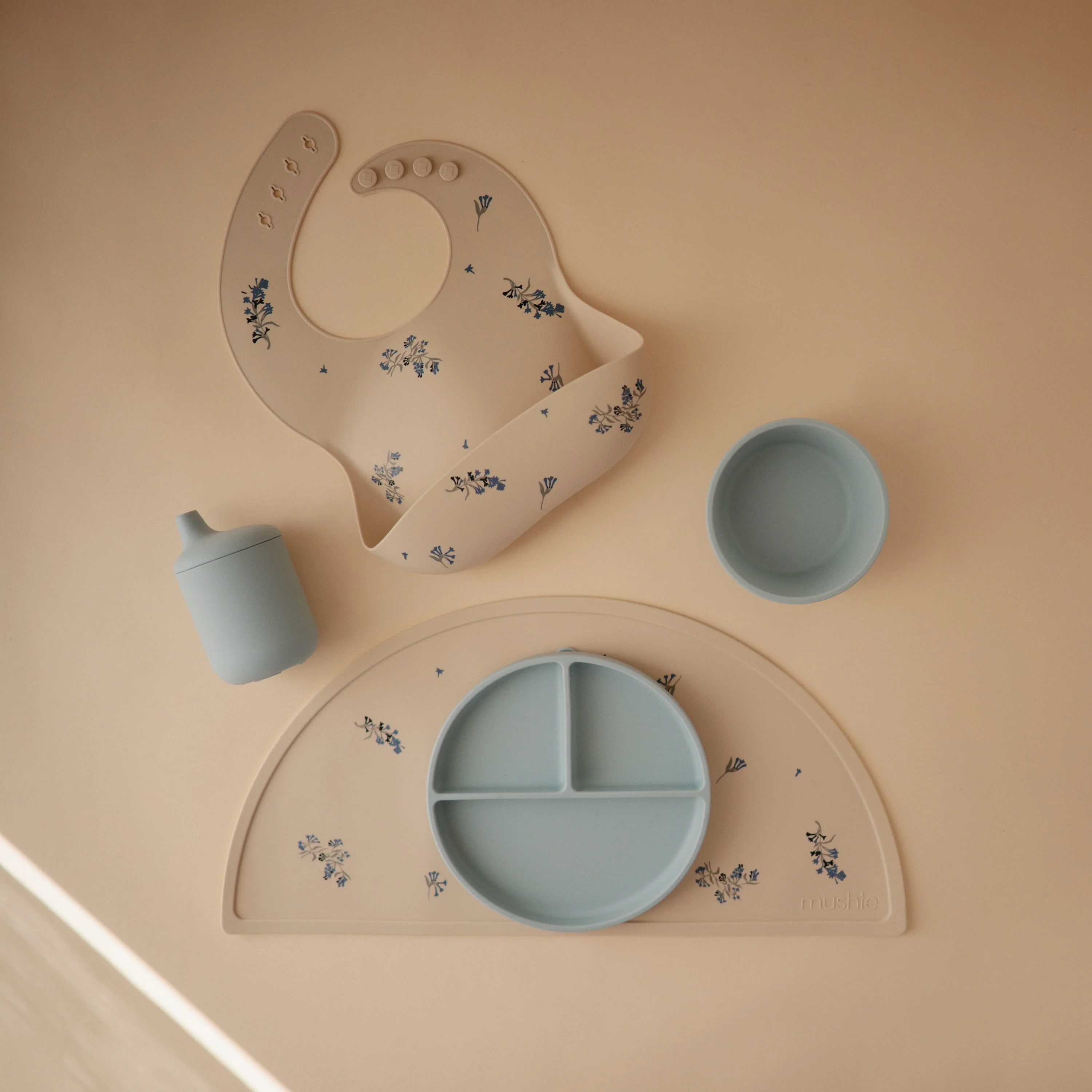 Silicone Suction Plate - Image 89