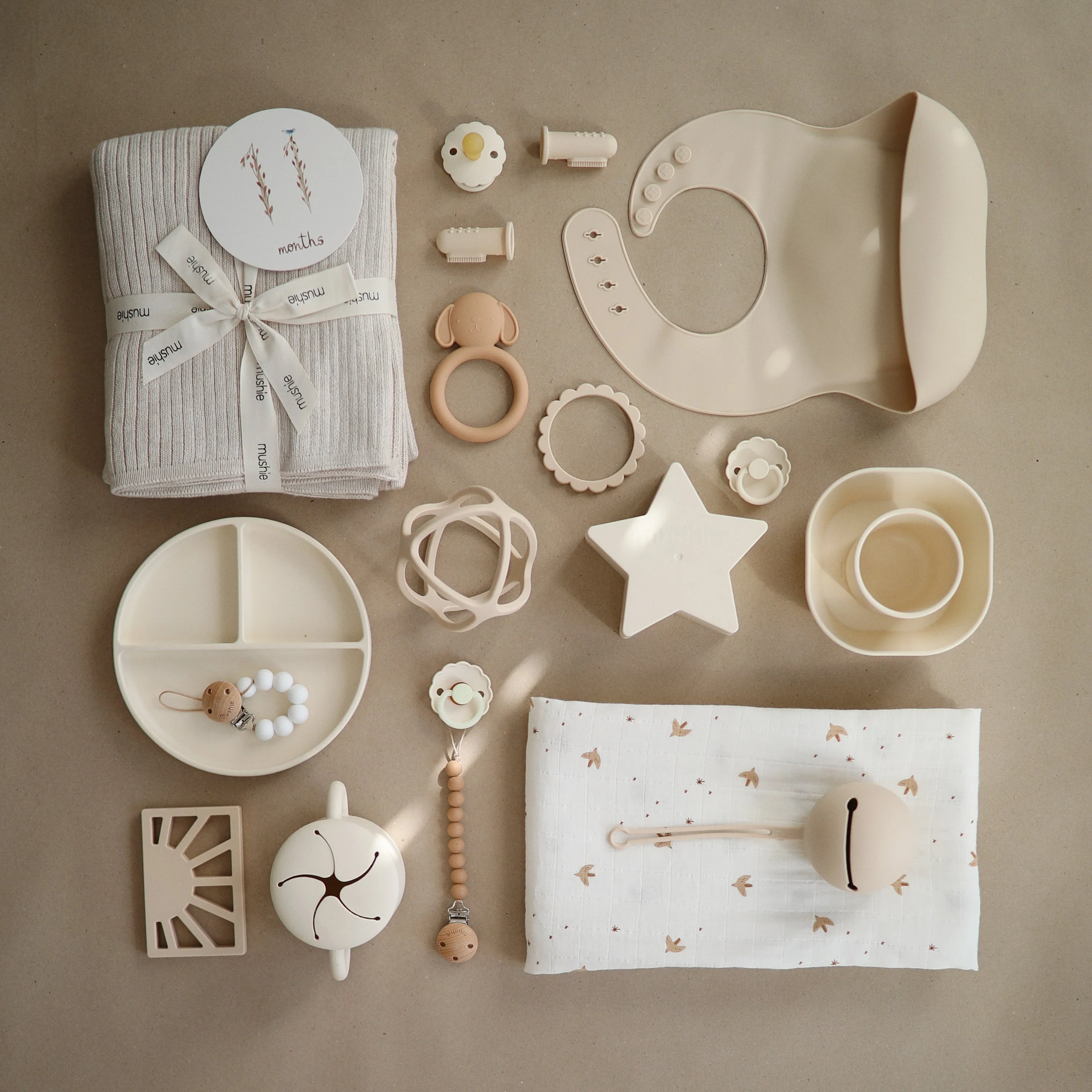 Silicone Suction Plate - Image 94