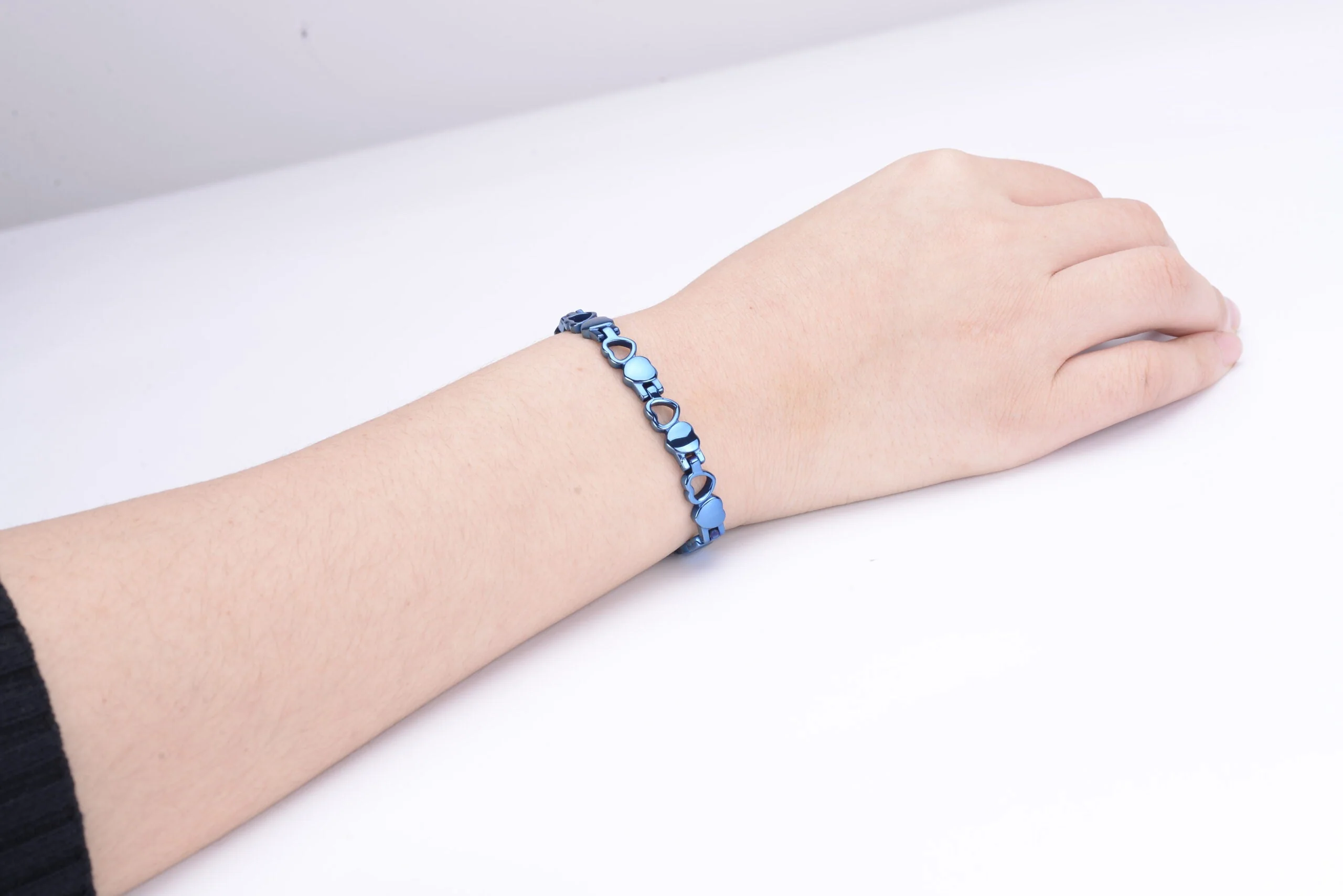 Stainless Steel Energy Bracelet 4-in-1. 9 Colors available. Model B041-Hearts - Image 6