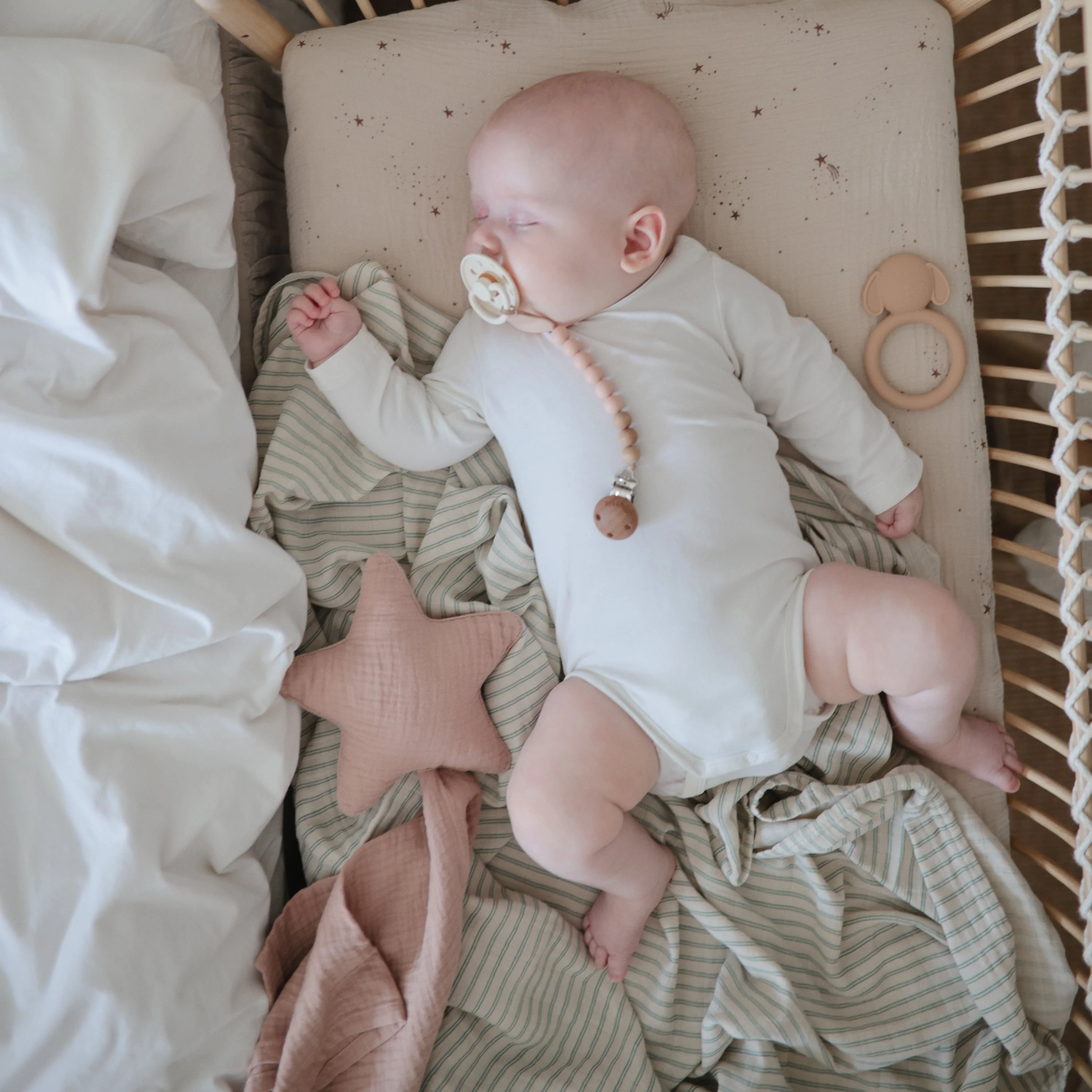 Star Lovey Blanket - Image 14