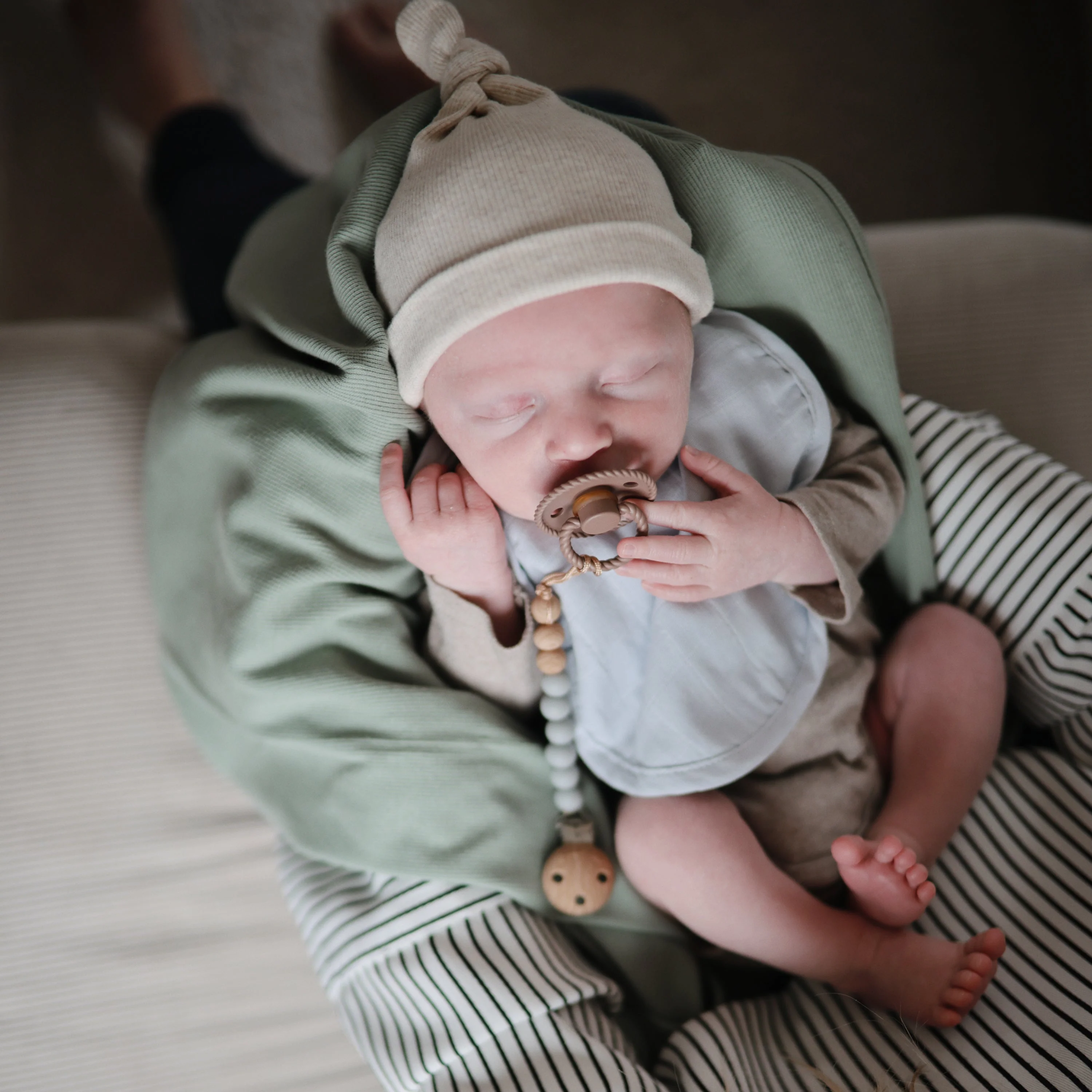 Stretchy Swaddle - Image 26