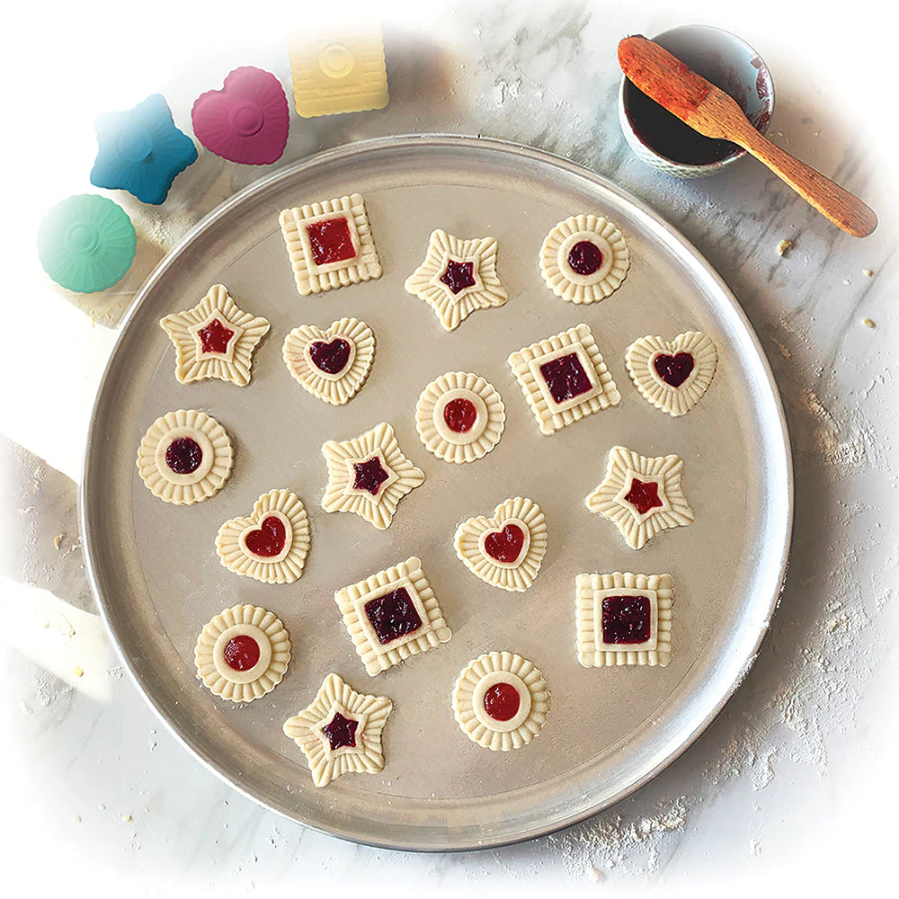 Thumbprint Linzer Cookie Cutters - Image 5