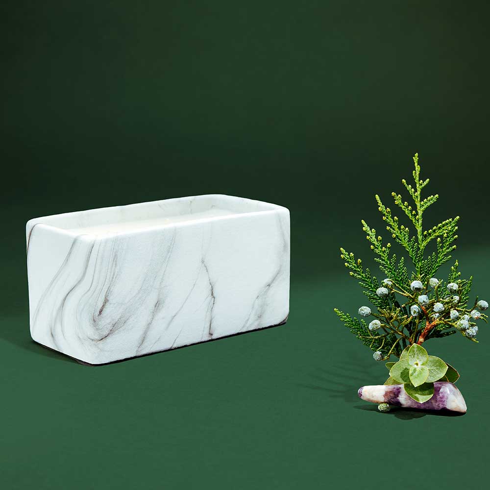 White Marble Prism Candle 24oz (Clearance) - Image 5