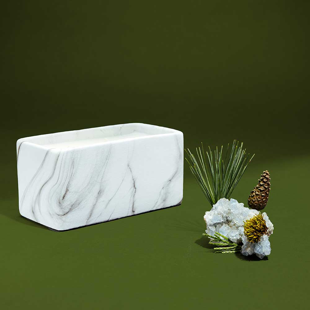 White Marble Prism Candle 24oz (Clearance) - Image 7